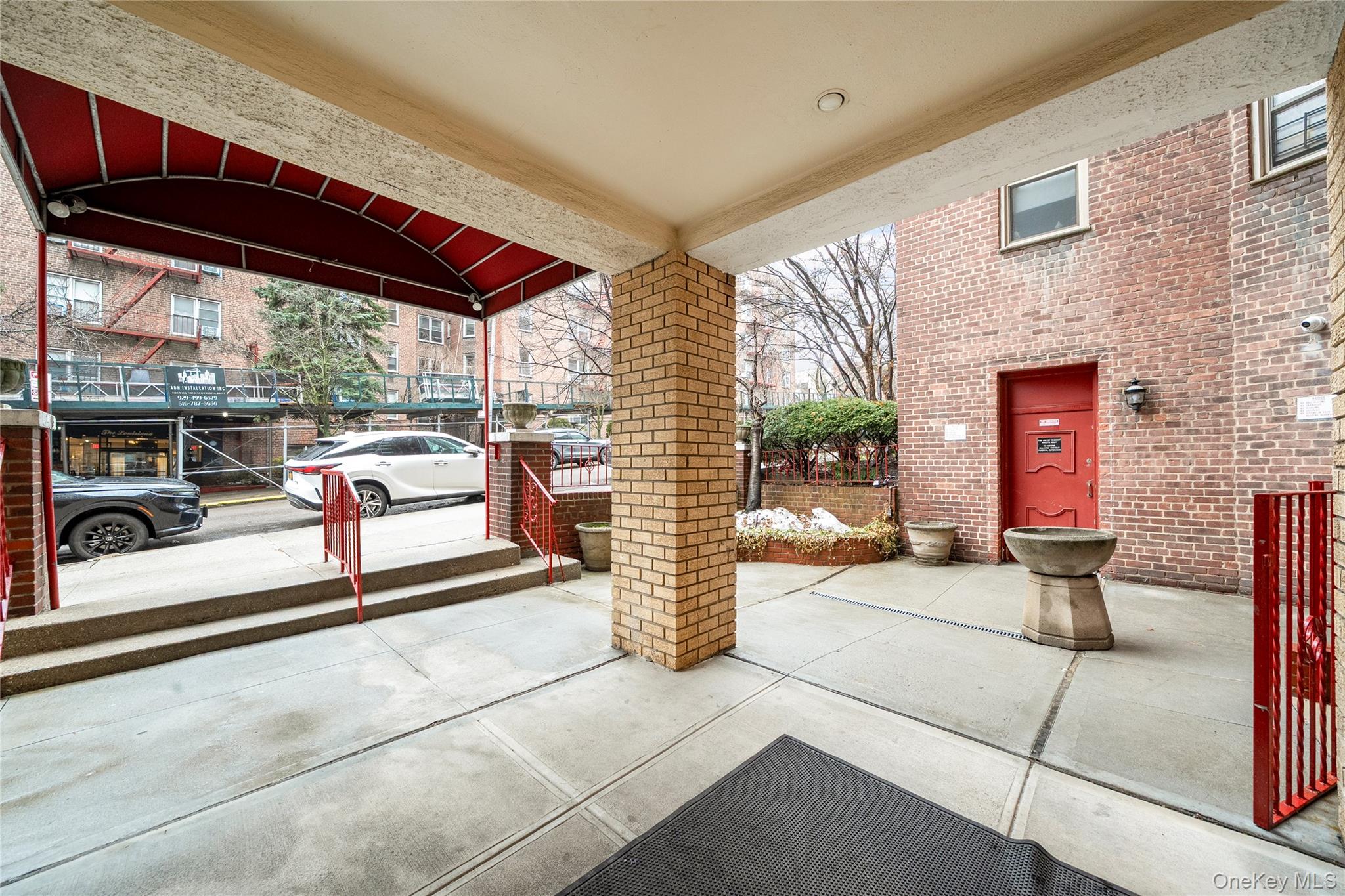 67-25 Clyde Street # 3M, Forest Hills, NY 11375