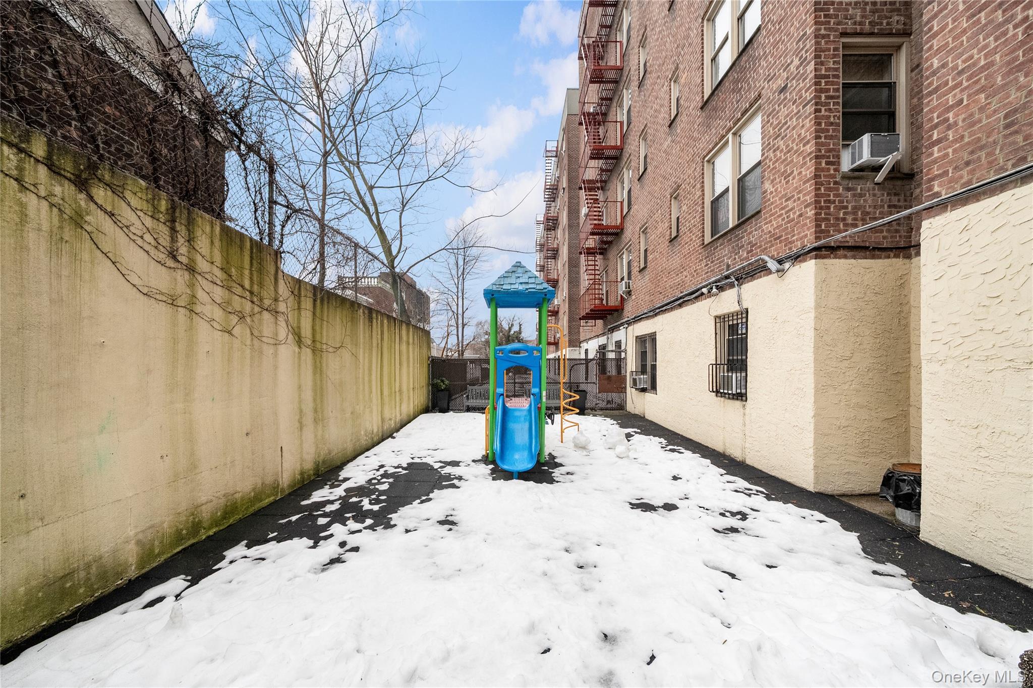 67-25 Clyde Street # 3M, Forest Hills, NY 11375