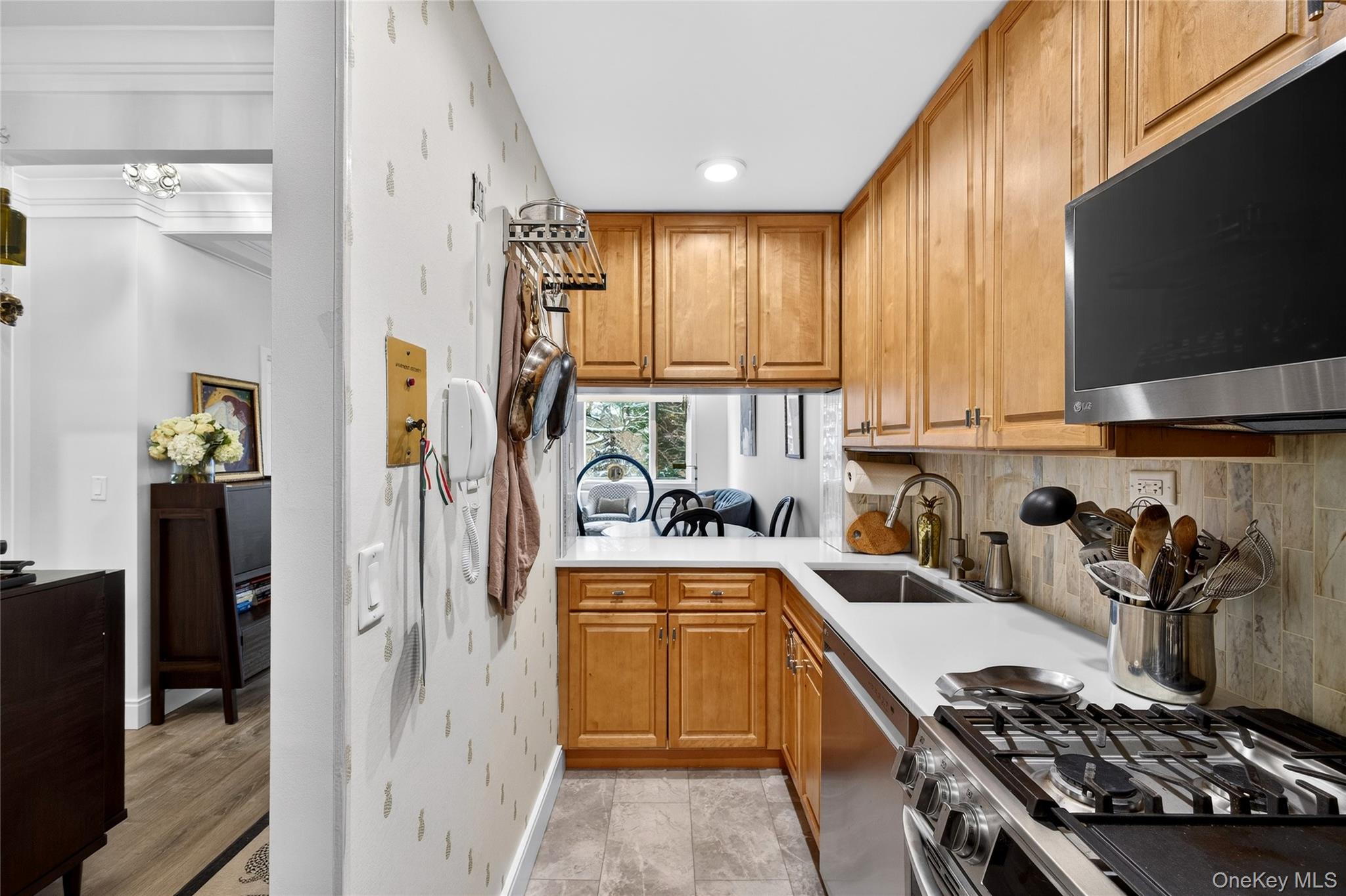 16 Rockledge # 2MM2, Ossining, NY 10562