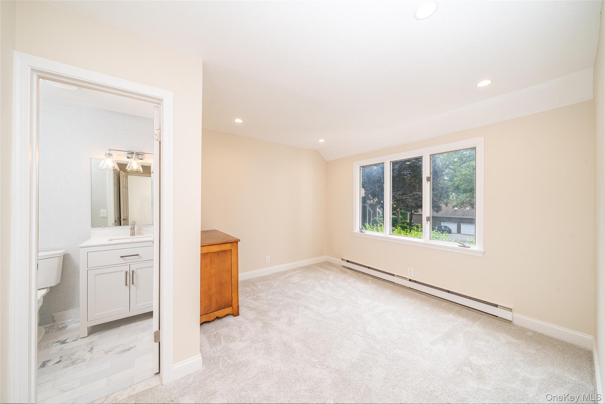 5 Grove Mews, Chappaqua, NY 10514