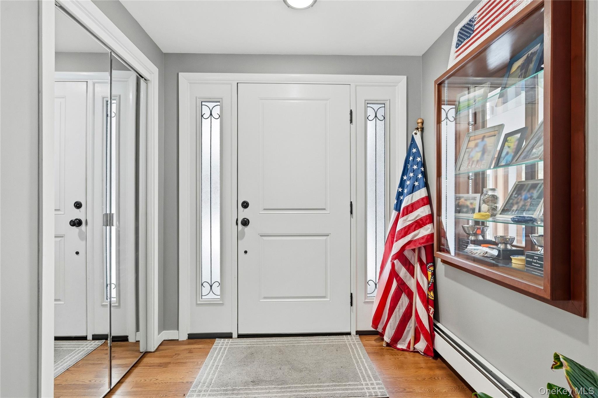 4 Monte Lane, Center Moriches, NY 11934