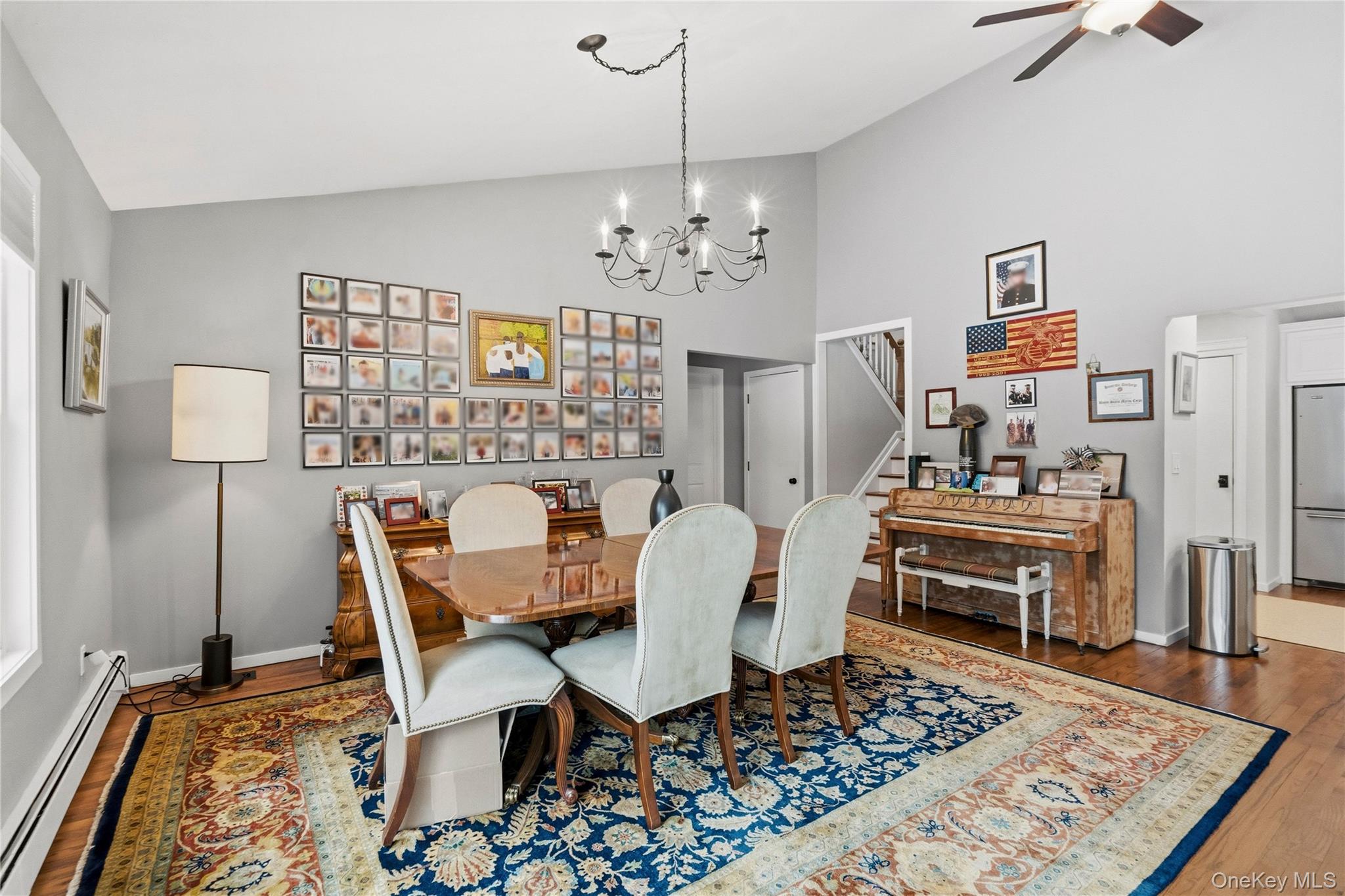 4 Monte Lane, Center Moriches, NY 11934