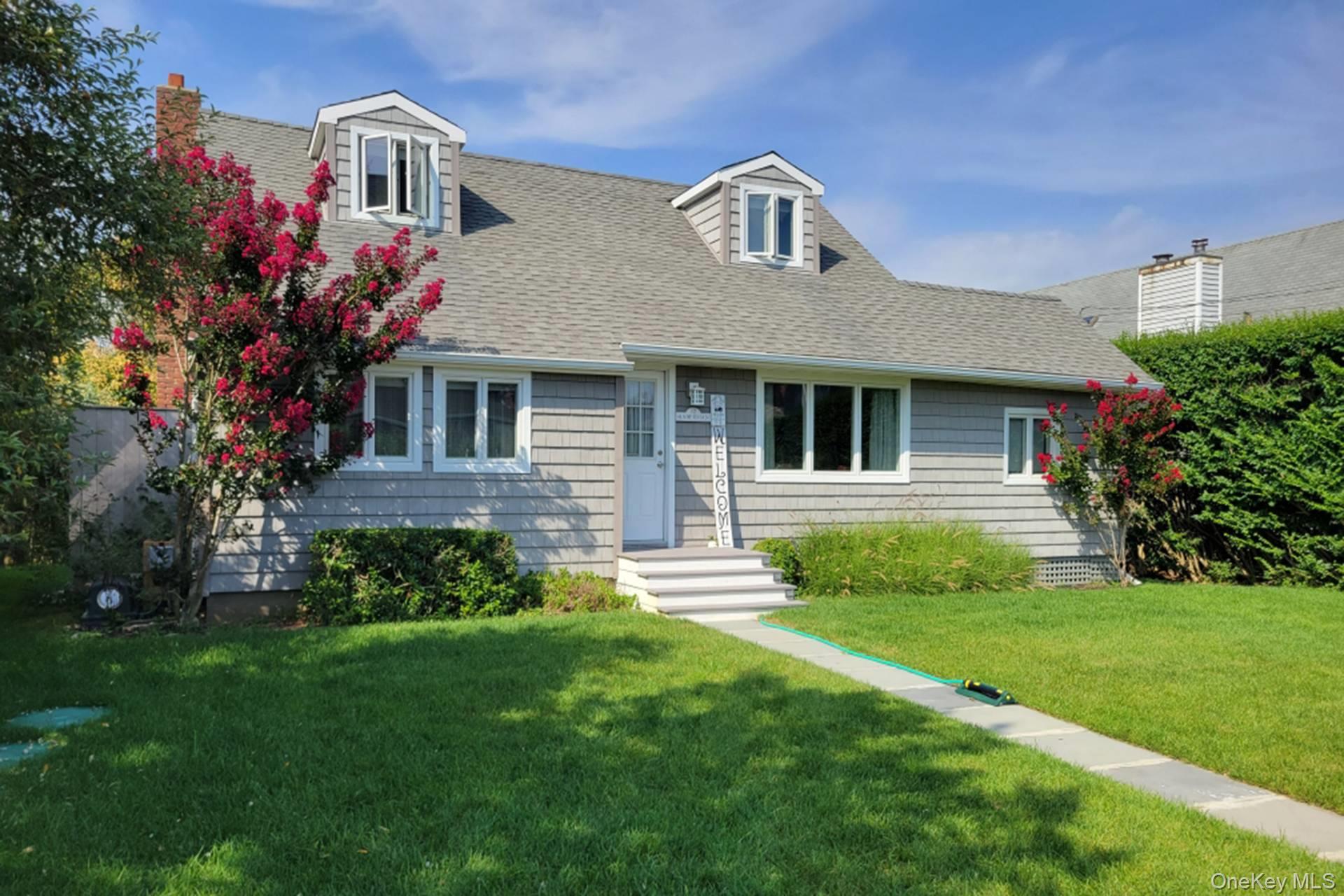 12 Sanger Place, Montauk, NY 11954