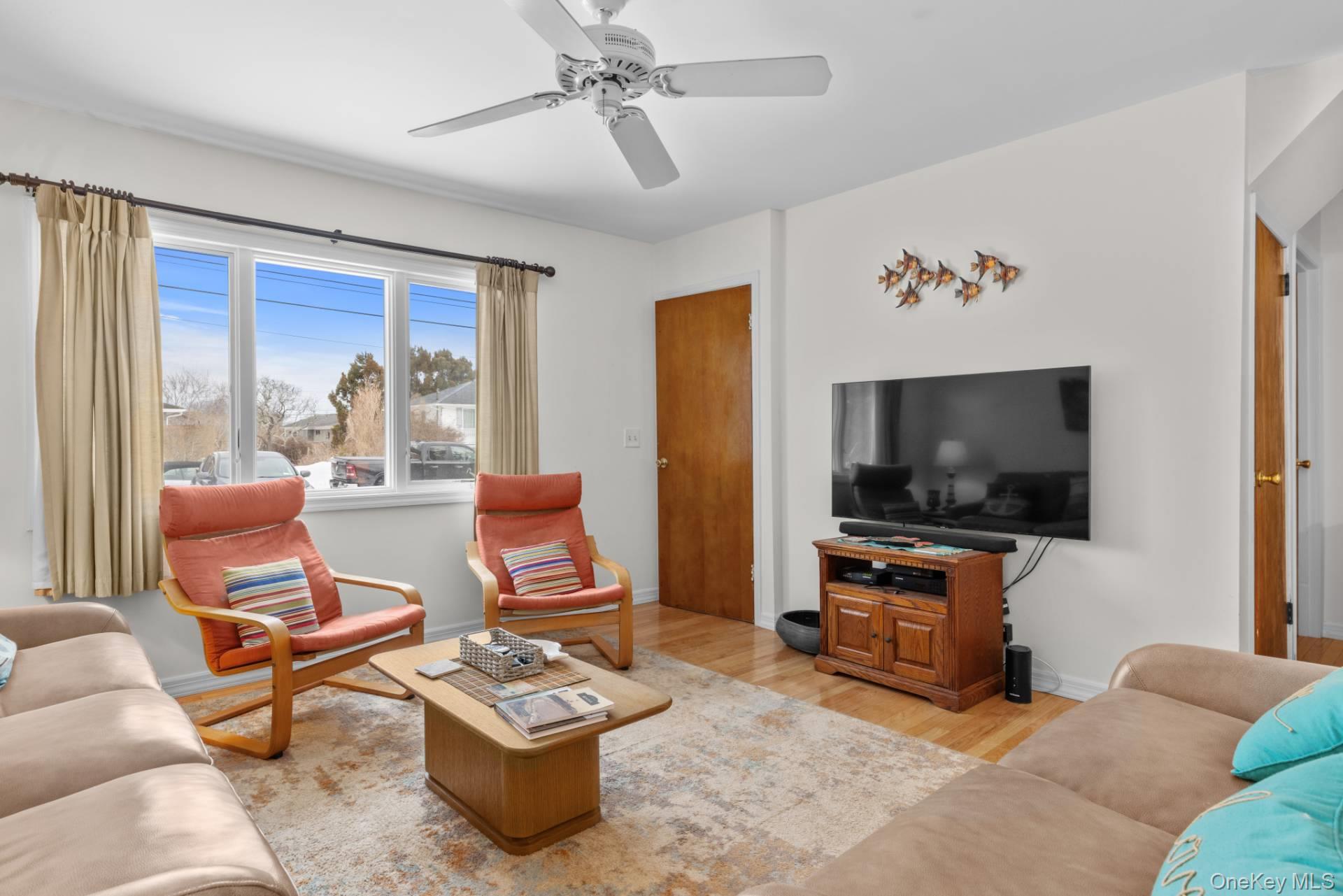 12 Sanger Place, Montauk, NY 11954