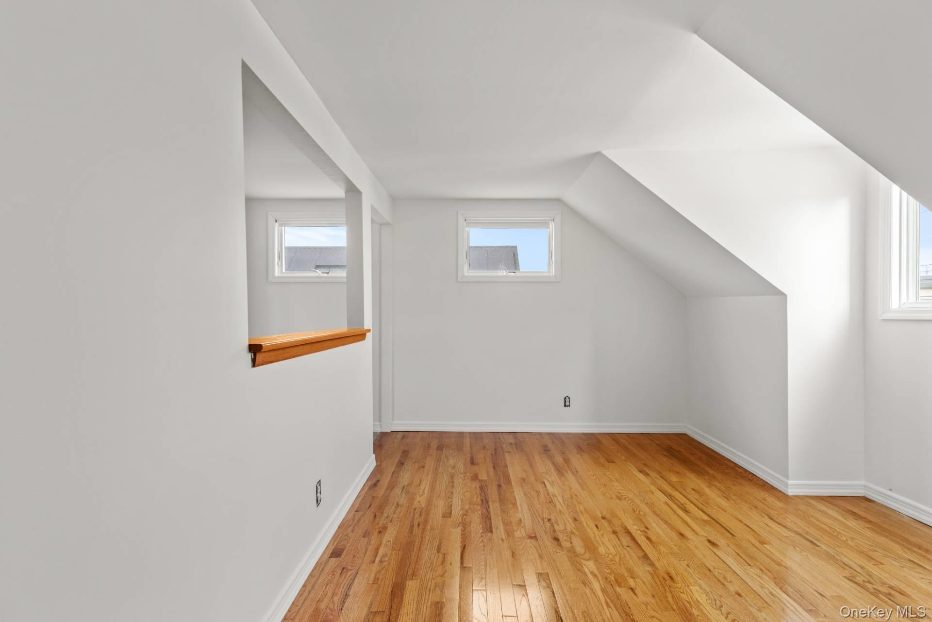 12 Sanger Place, Montauk, NY 11954