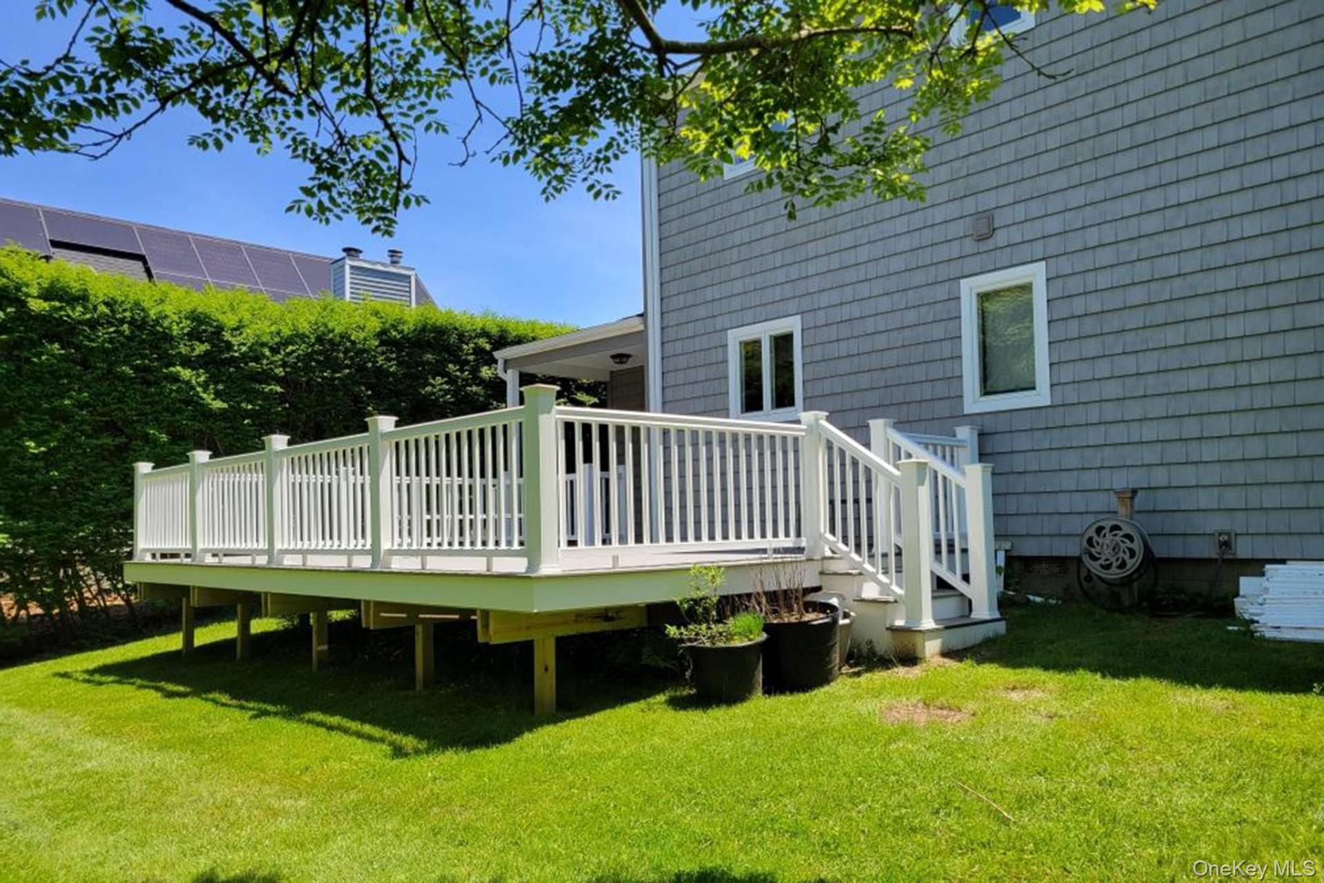 12 Sanger Place, Montauk, NY 11954