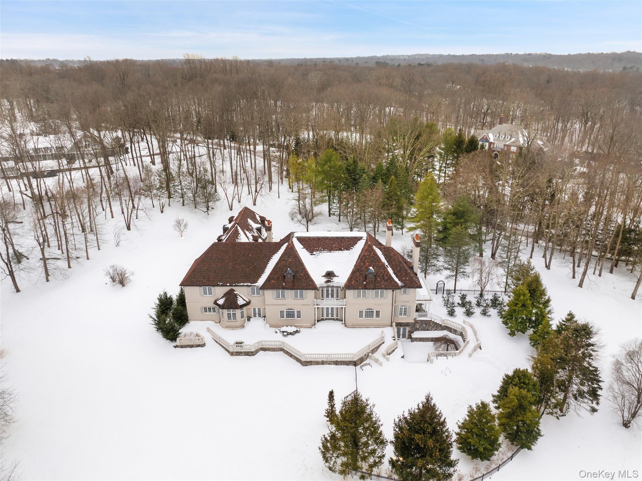 4 Cowdray Park Drive, Armonk, NY 10504