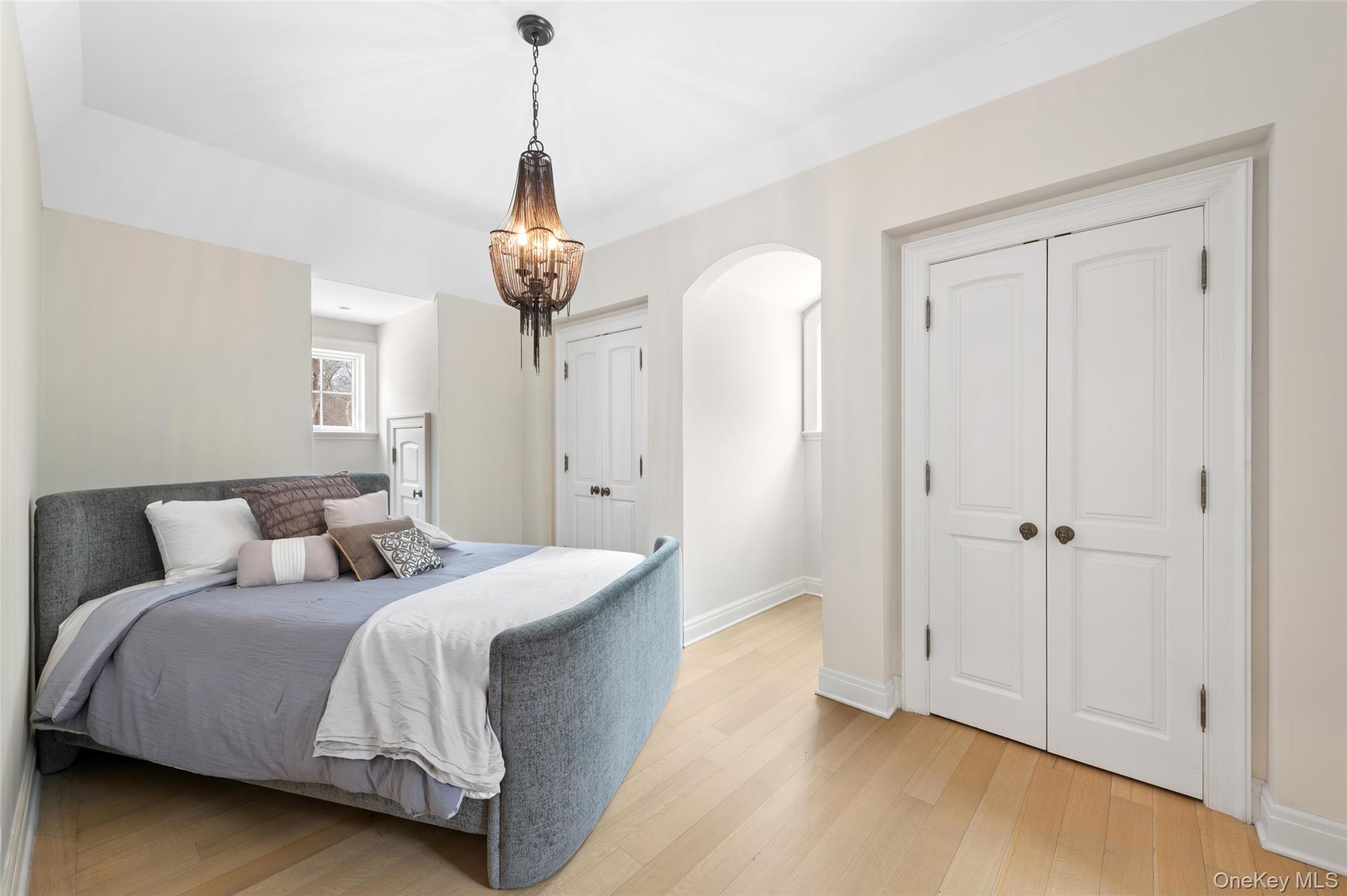 4 Cowdray Park Drive, Armonk, NY 10504