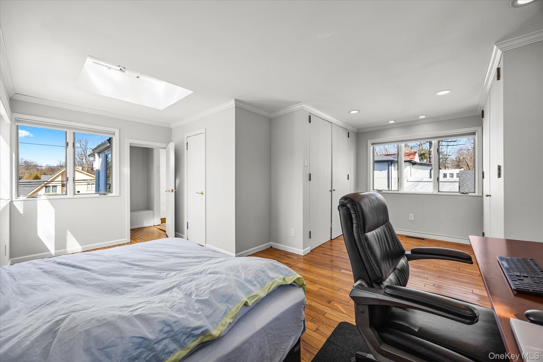 118 Baker Hill Road, Great Neck, NY 11023