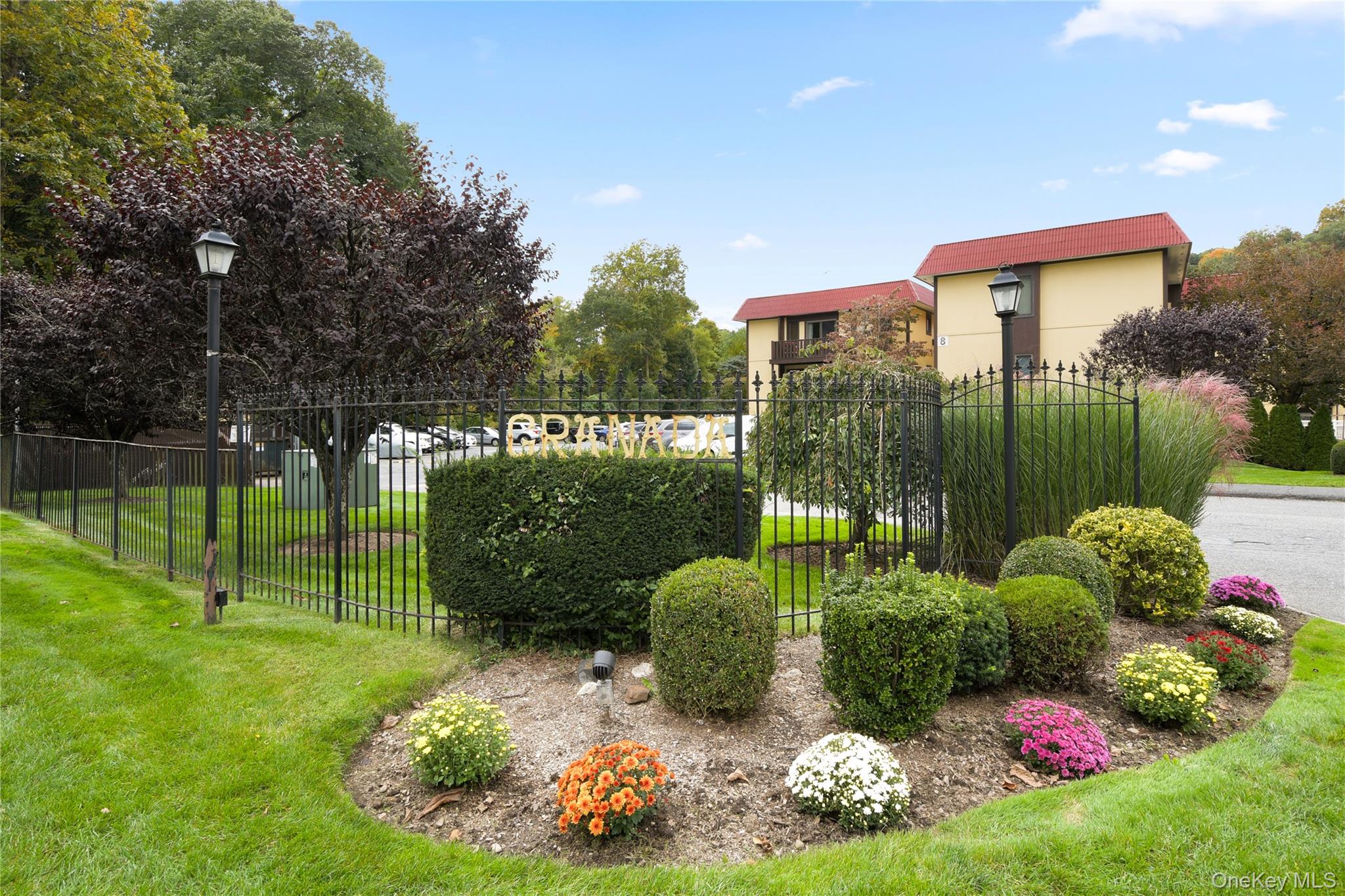 18 Granada Crescent # 14, White Plains, NY 10603