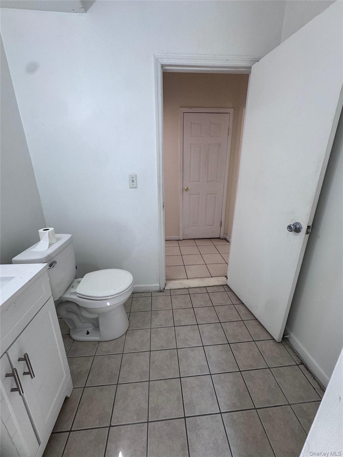 4 Gray Street # Apt #2, Poughkeepsie, NY 12603