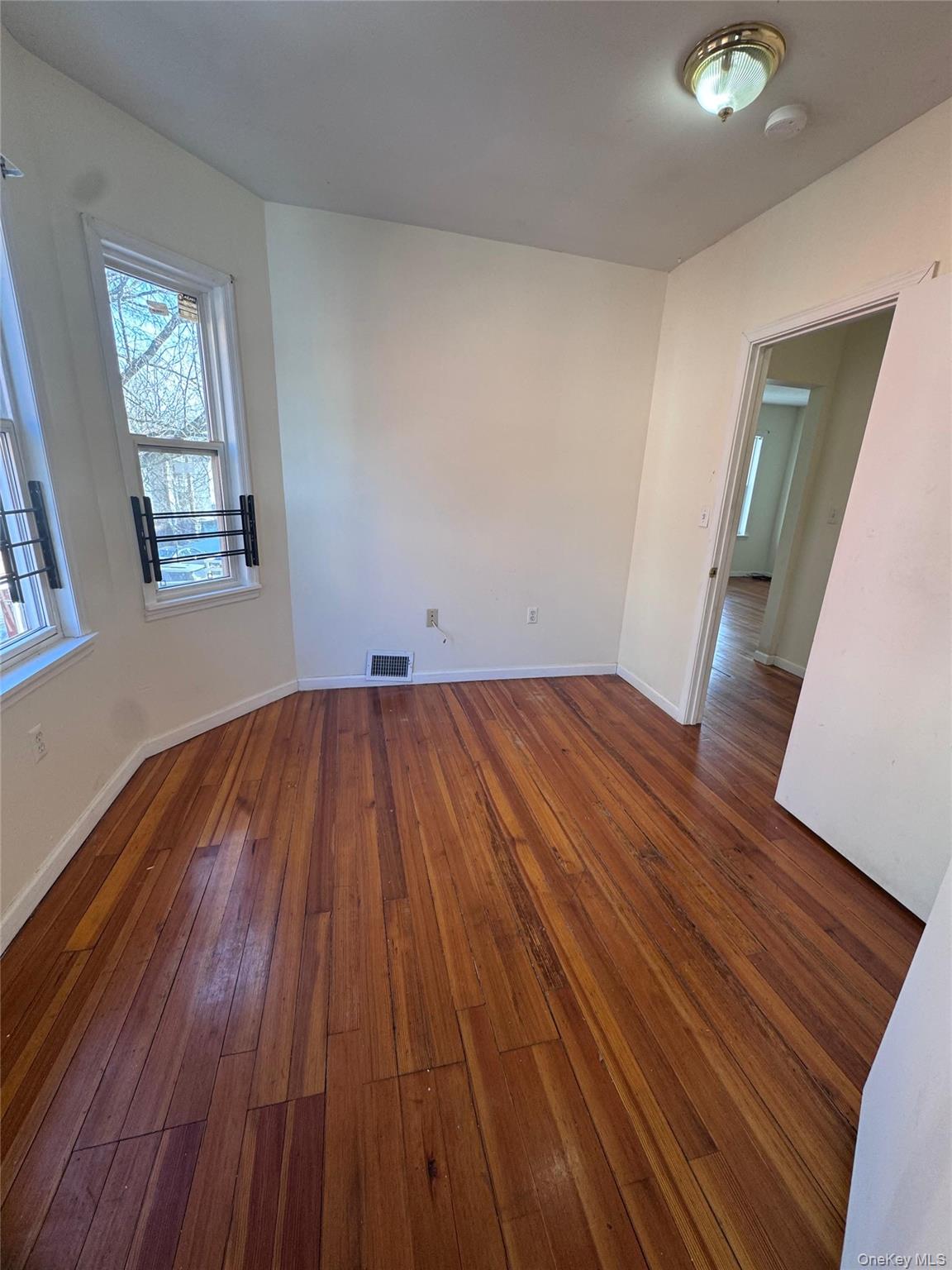 4 Gray Street # Apt #2, Poughkeepsie, NY 12603