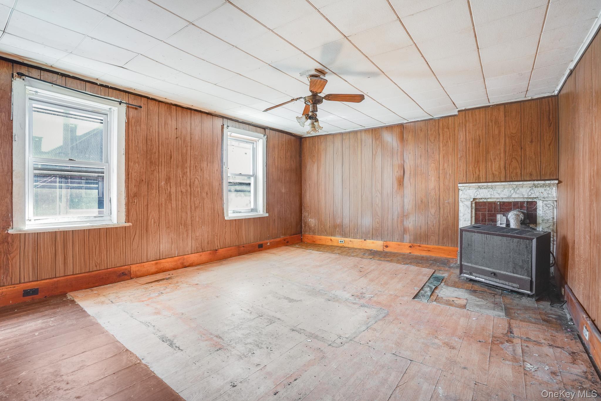 77 W Union Street, Kingston, NY 12401