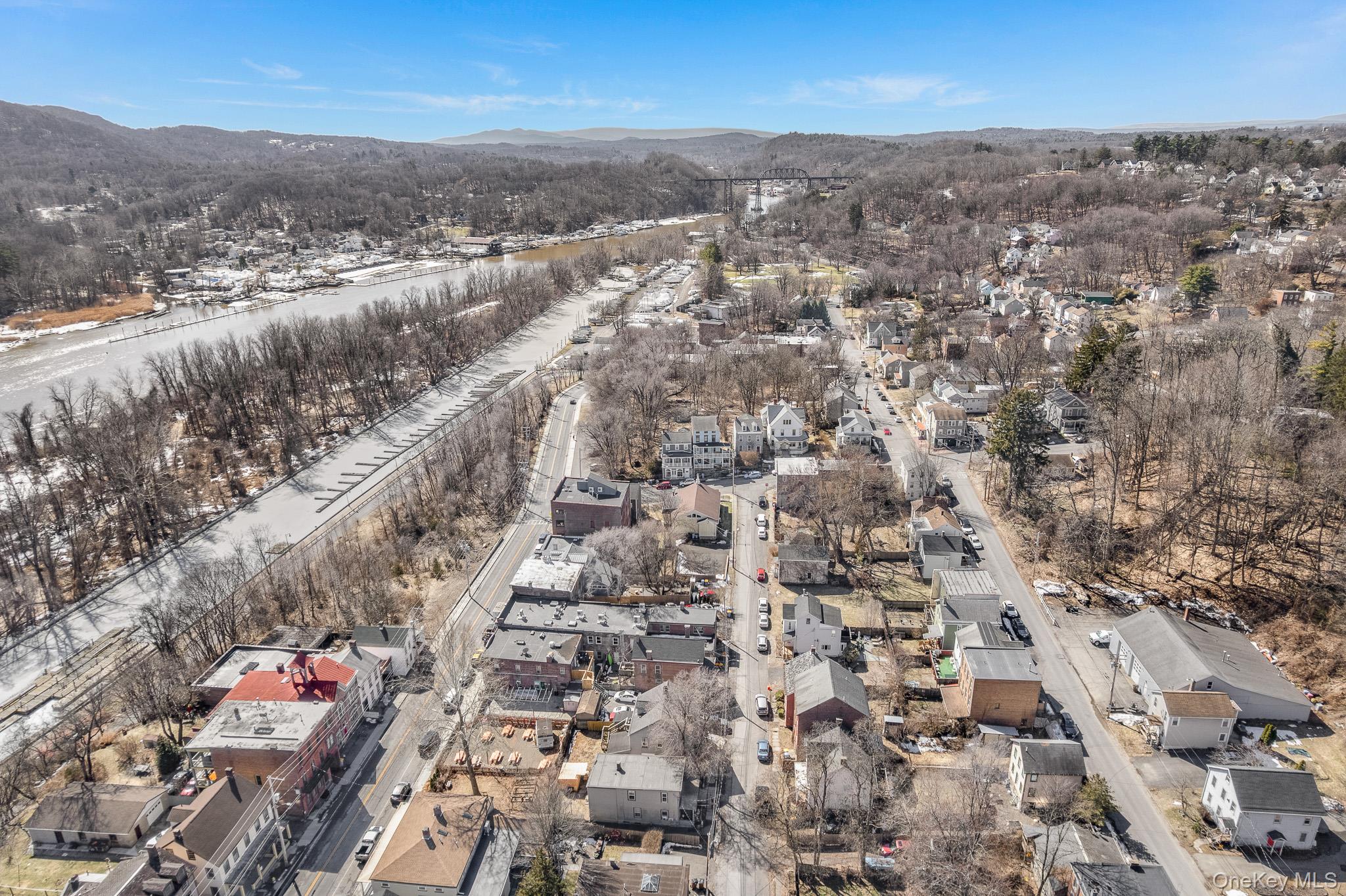 77 W Union Street, Kingston, NY 12401