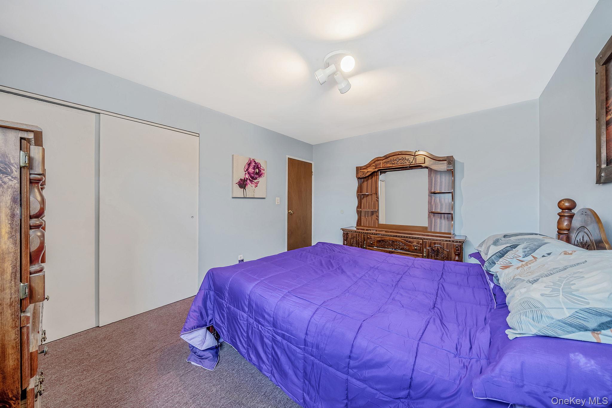 156 Gibbs Road, Central Islip, NY 11722