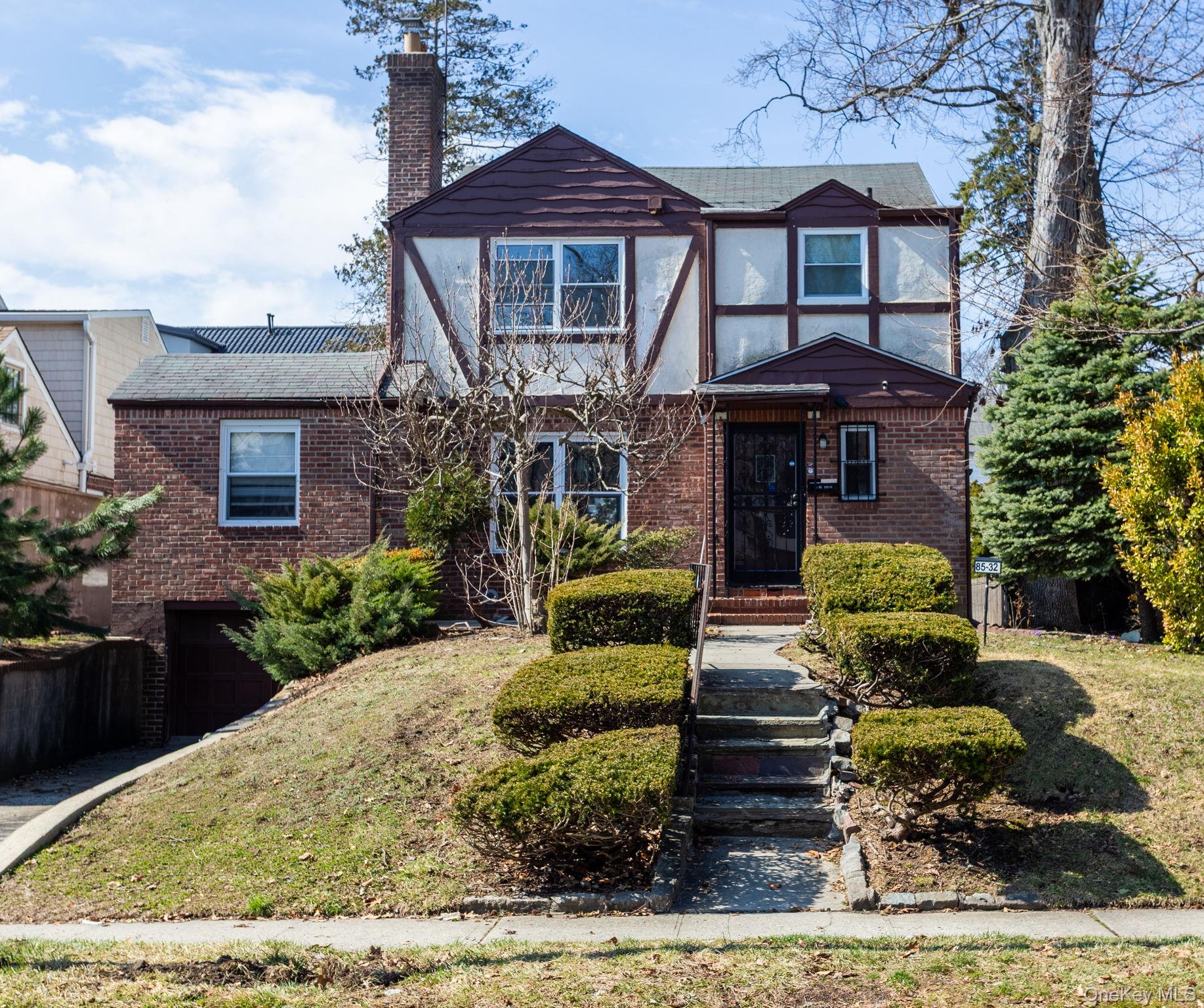 85-32 213th Street, Hollis Hills, NY 11427