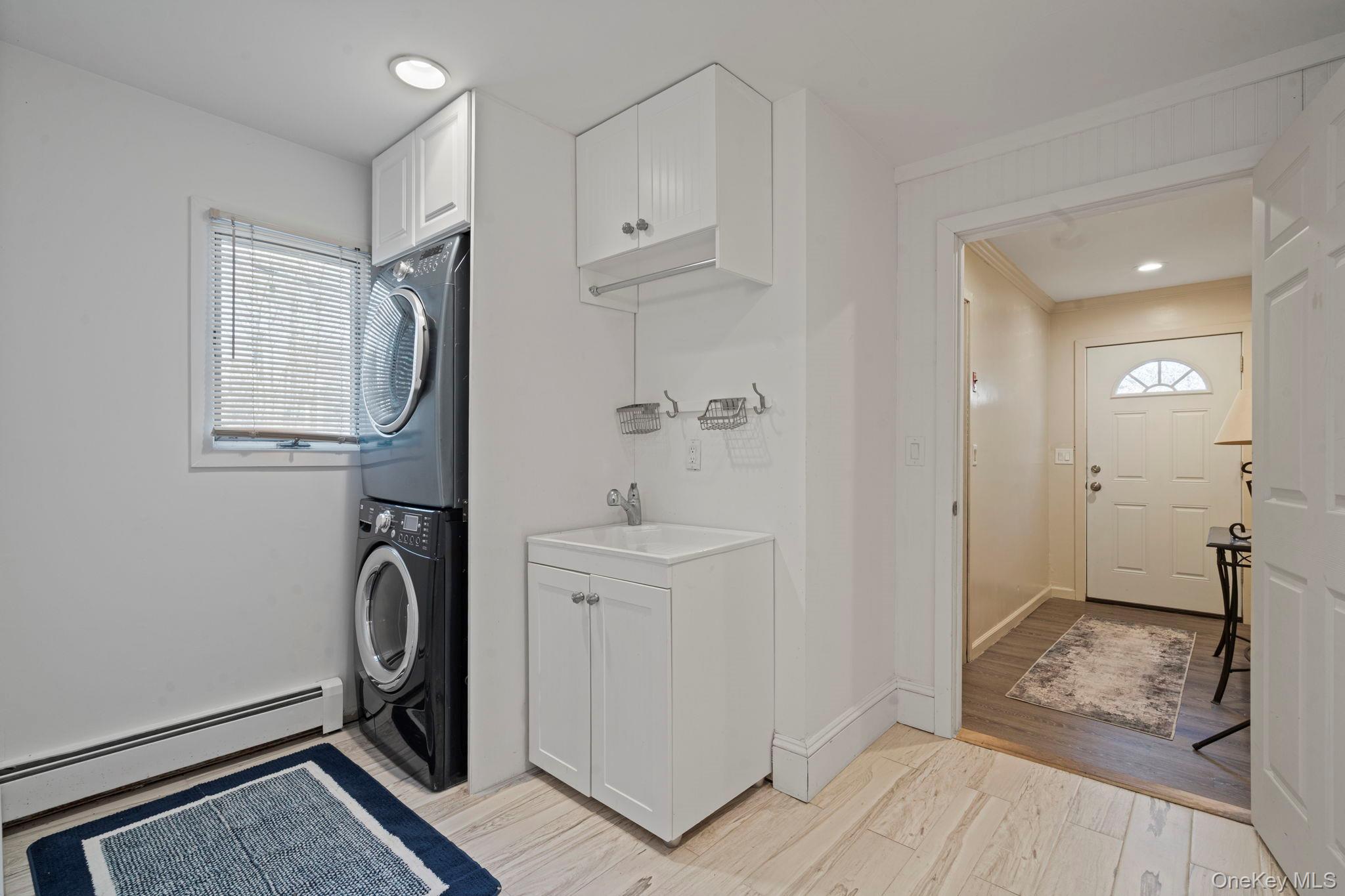 25 Cliff Road W, Wading River, NY 11792