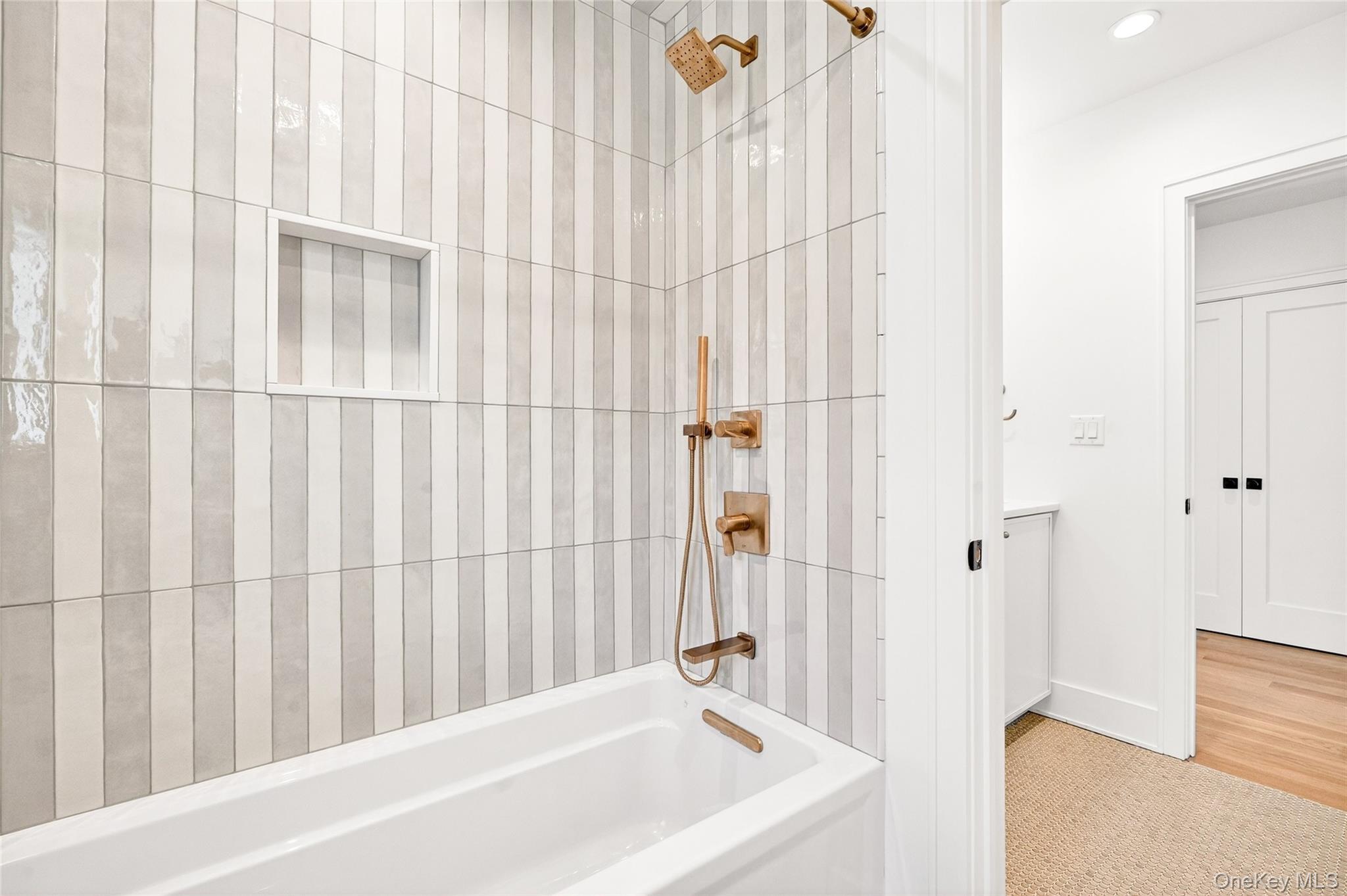 306 Hunter Street, Mamaroneck, NY 10543