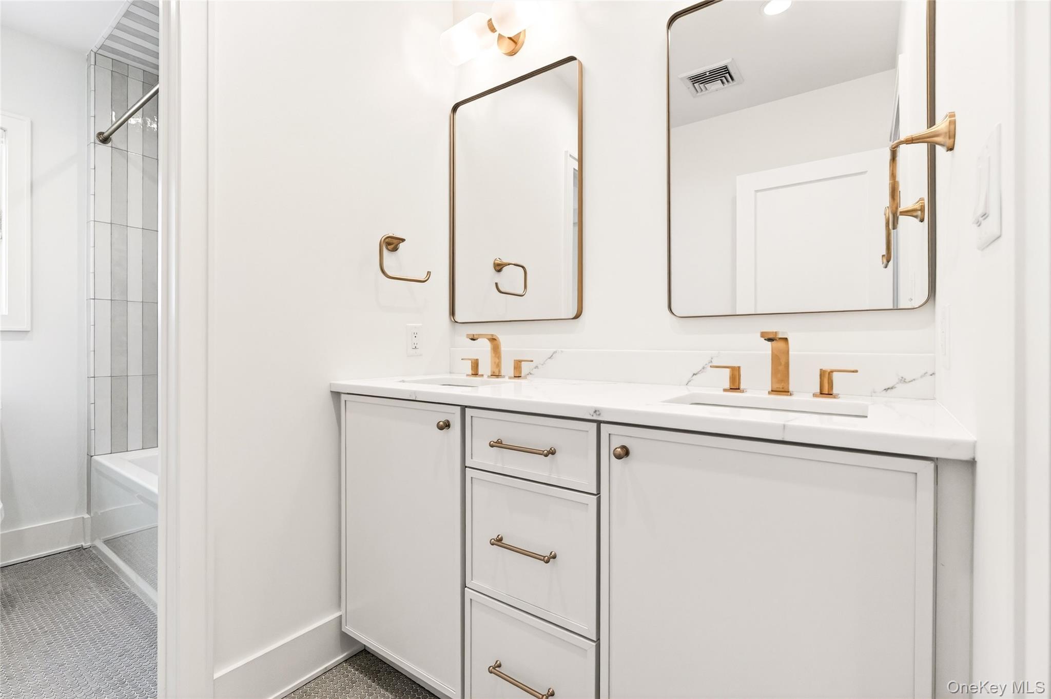 306 Hunter Street, Mamaroneck, NY 10543