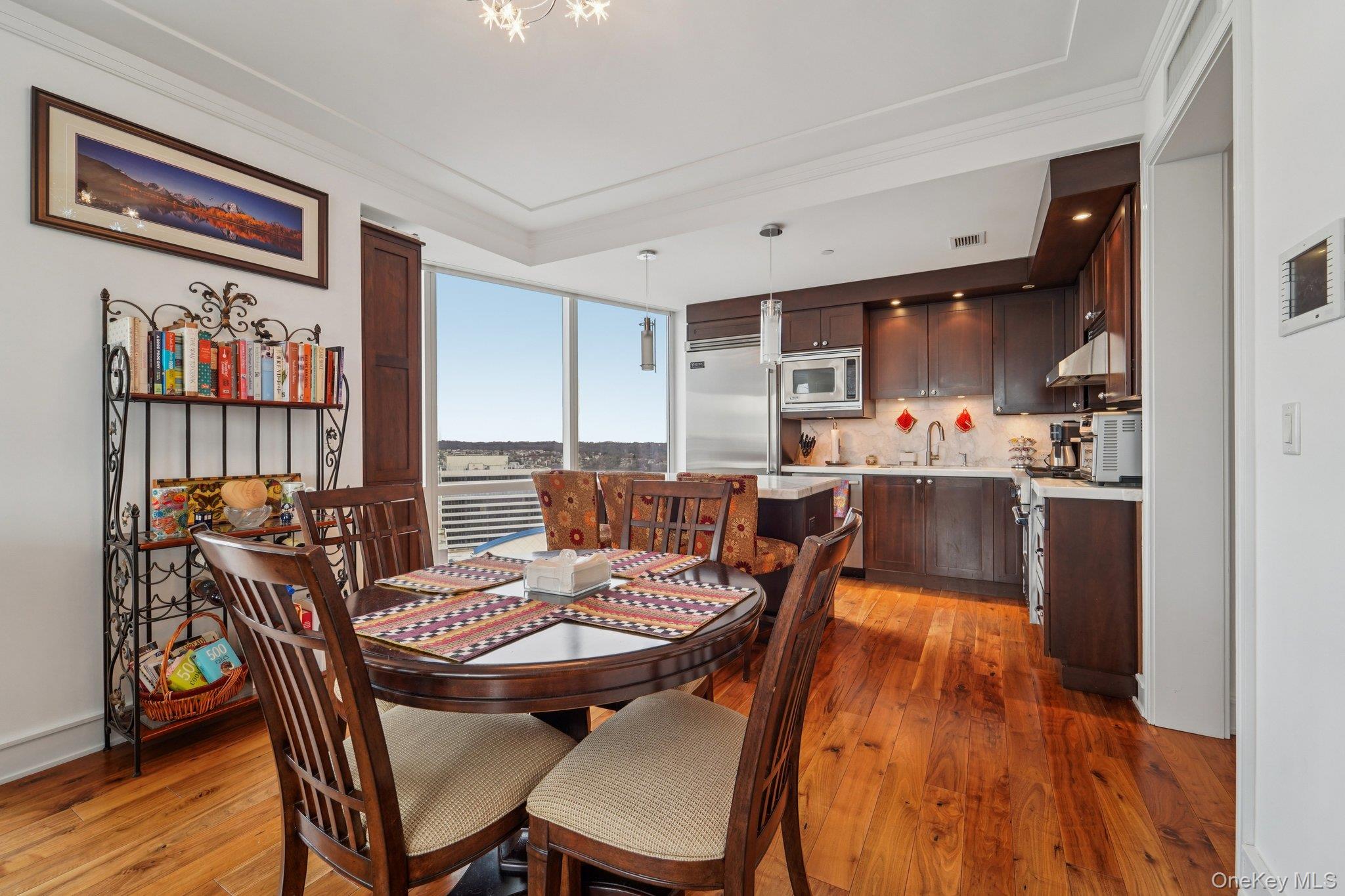 1 Renaissance Square # 25G, White Plains, NY 10601