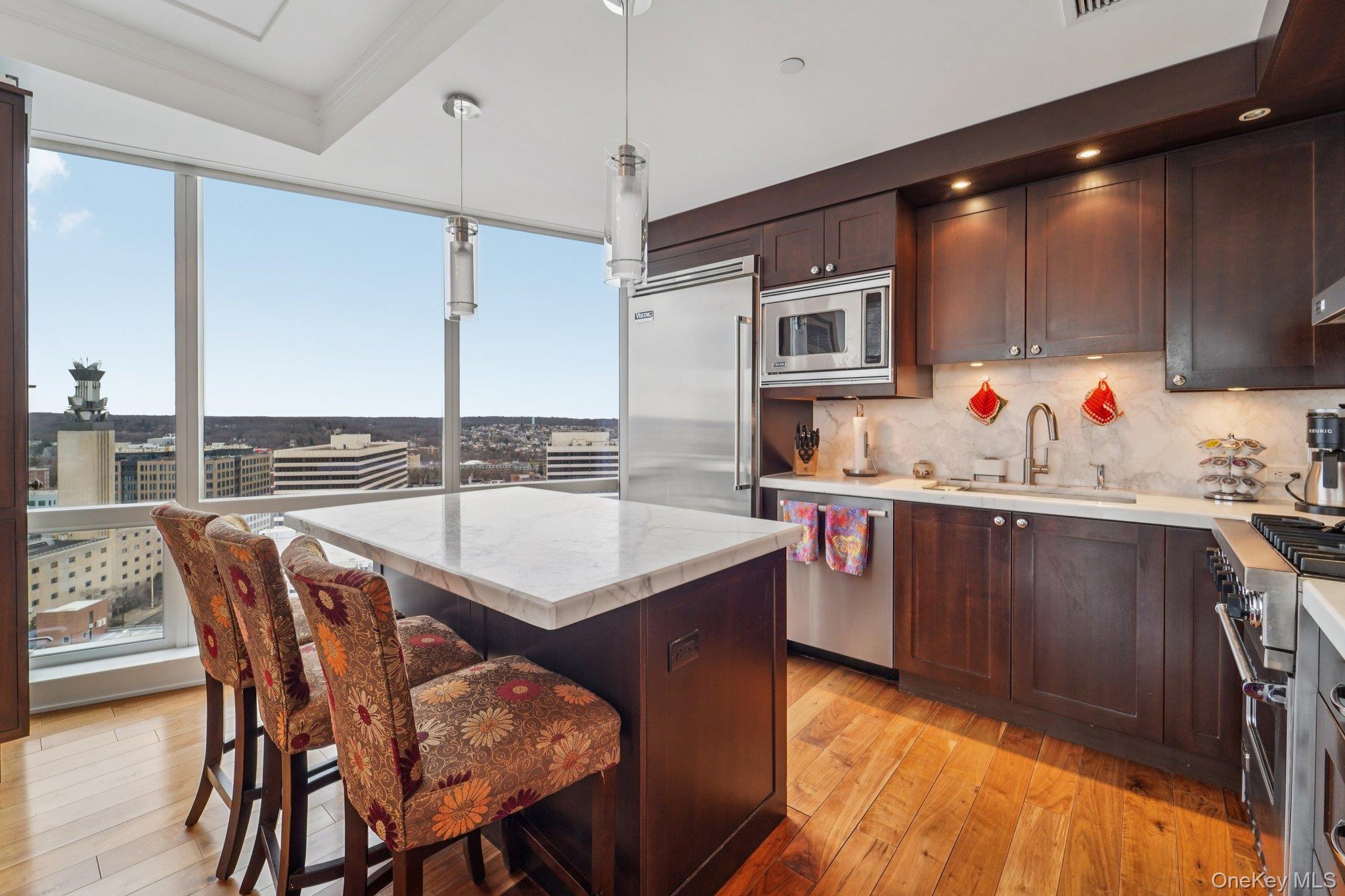 1 Renaissance Square # 25G, White Plains, NY 10601