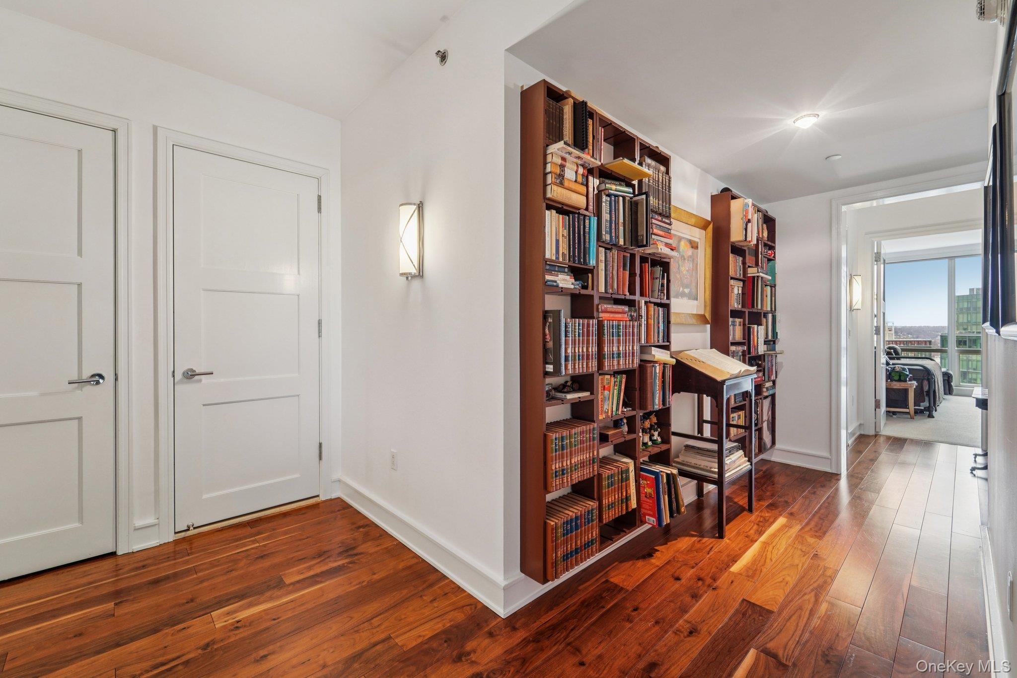 1 Renaissance Square # 25G, White Plains, NY 10601