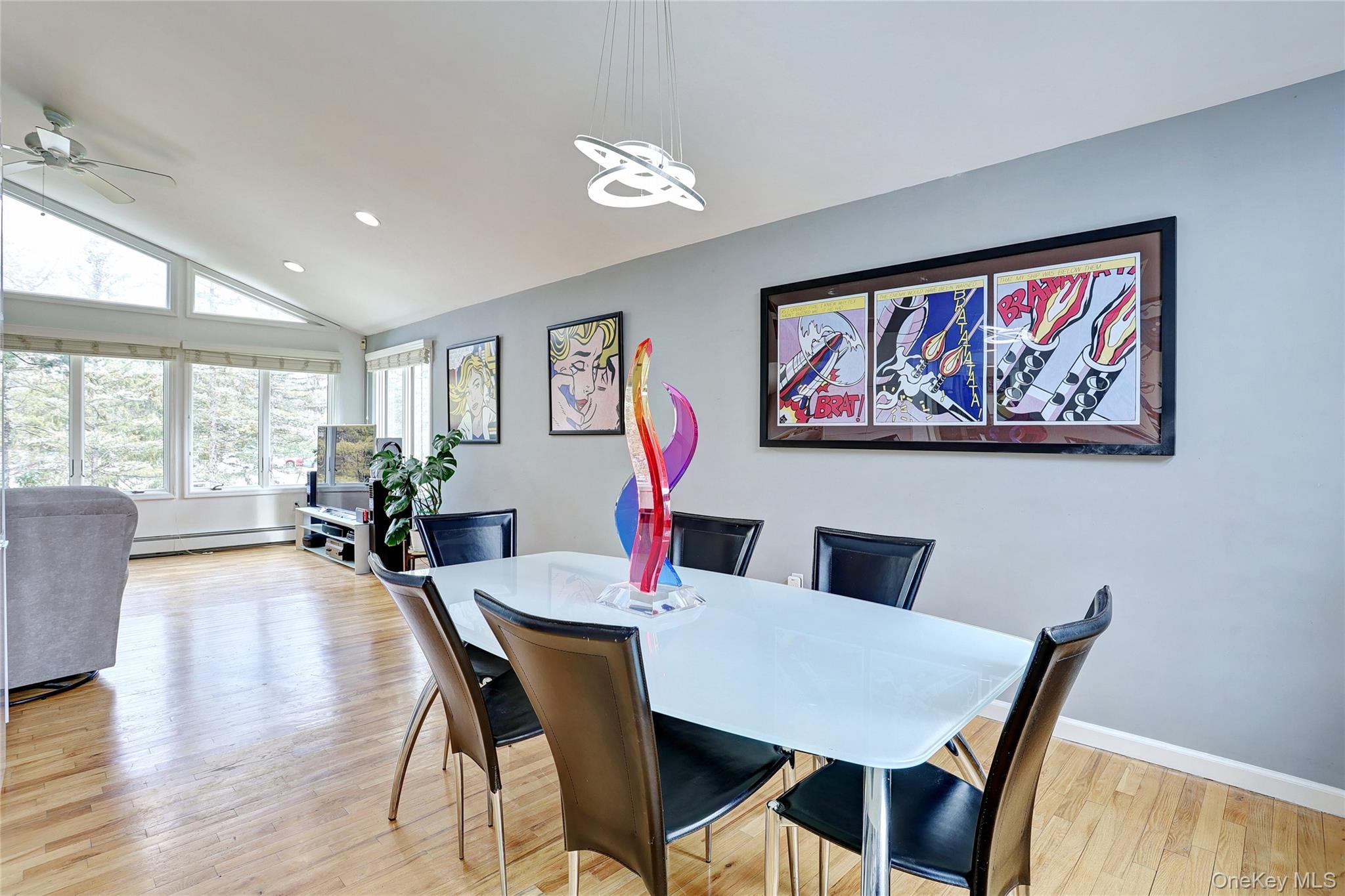 42 Cragmere Road, Airmont, NY 10901