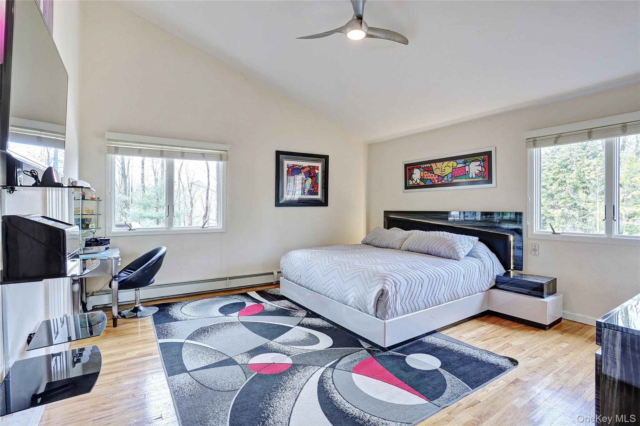 42 Cragmere Road, Airmont, NY 10901