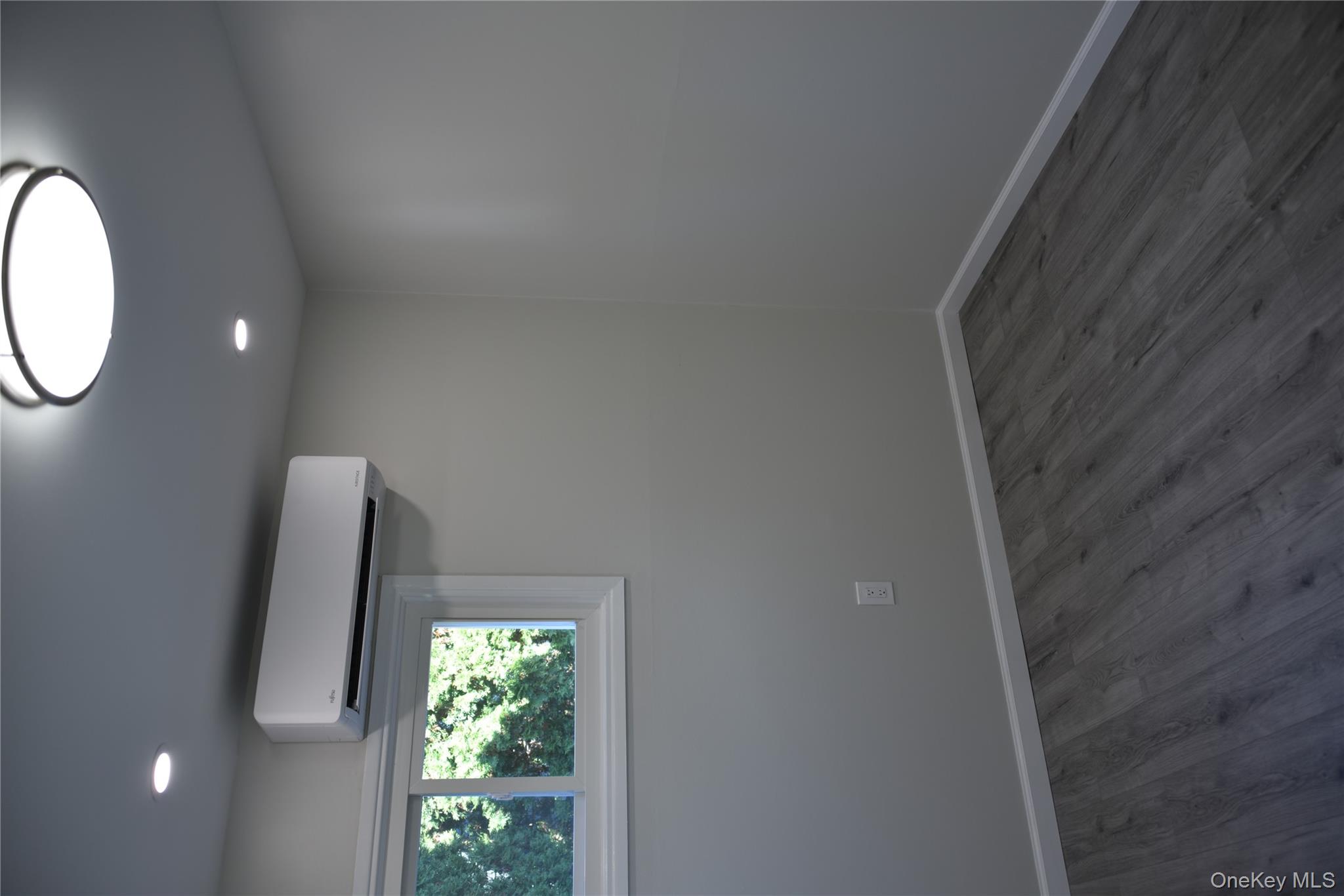 55 Acre Lane, Hicksville, NY 11801