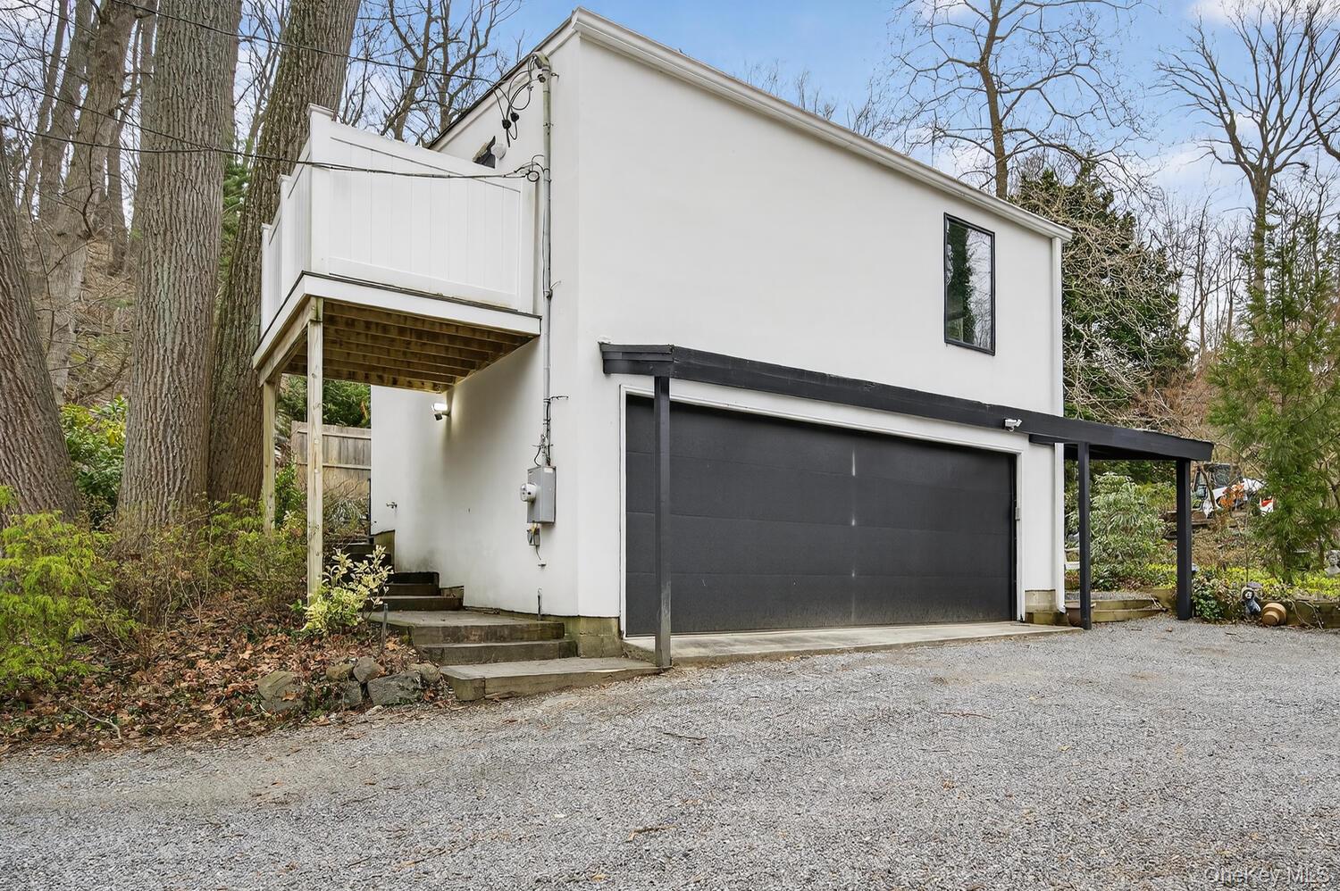 Locust Valley, NY 11560