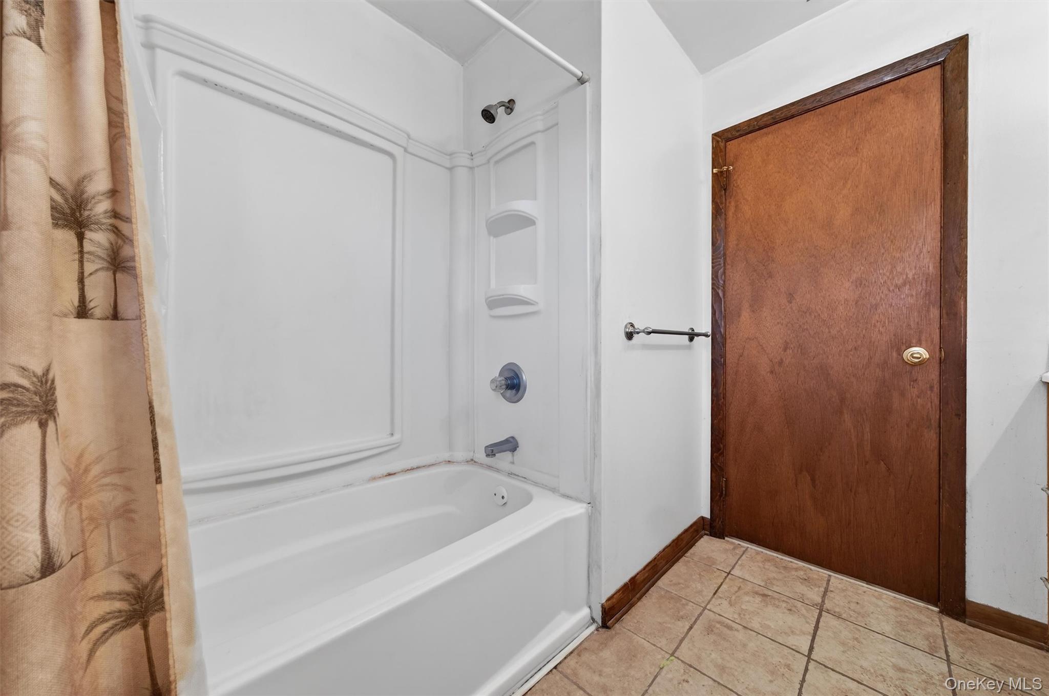 5 Loch Invar Lane, Middletown, NY 10941