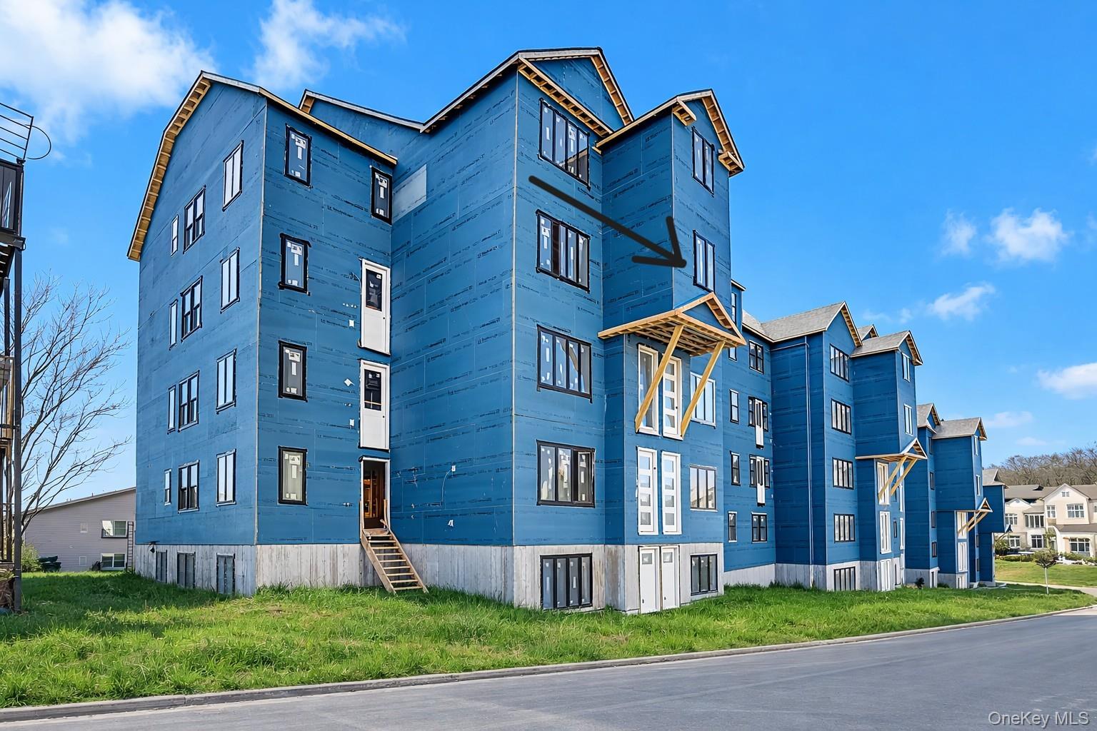 16 Chevron Road # 302, Monroe, NY 10950