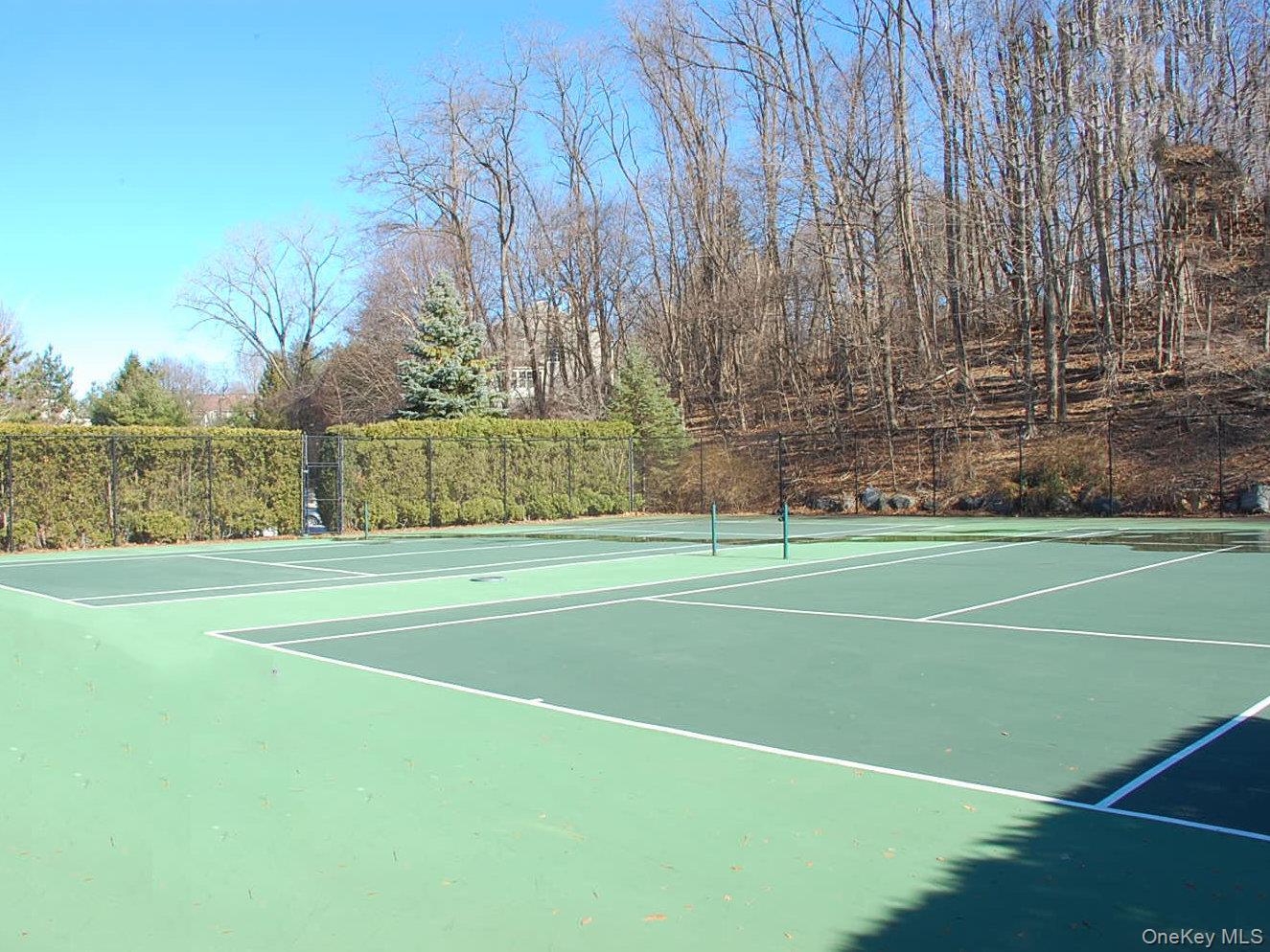 1404 Pondcrest Lane, White Plains, NY 10607