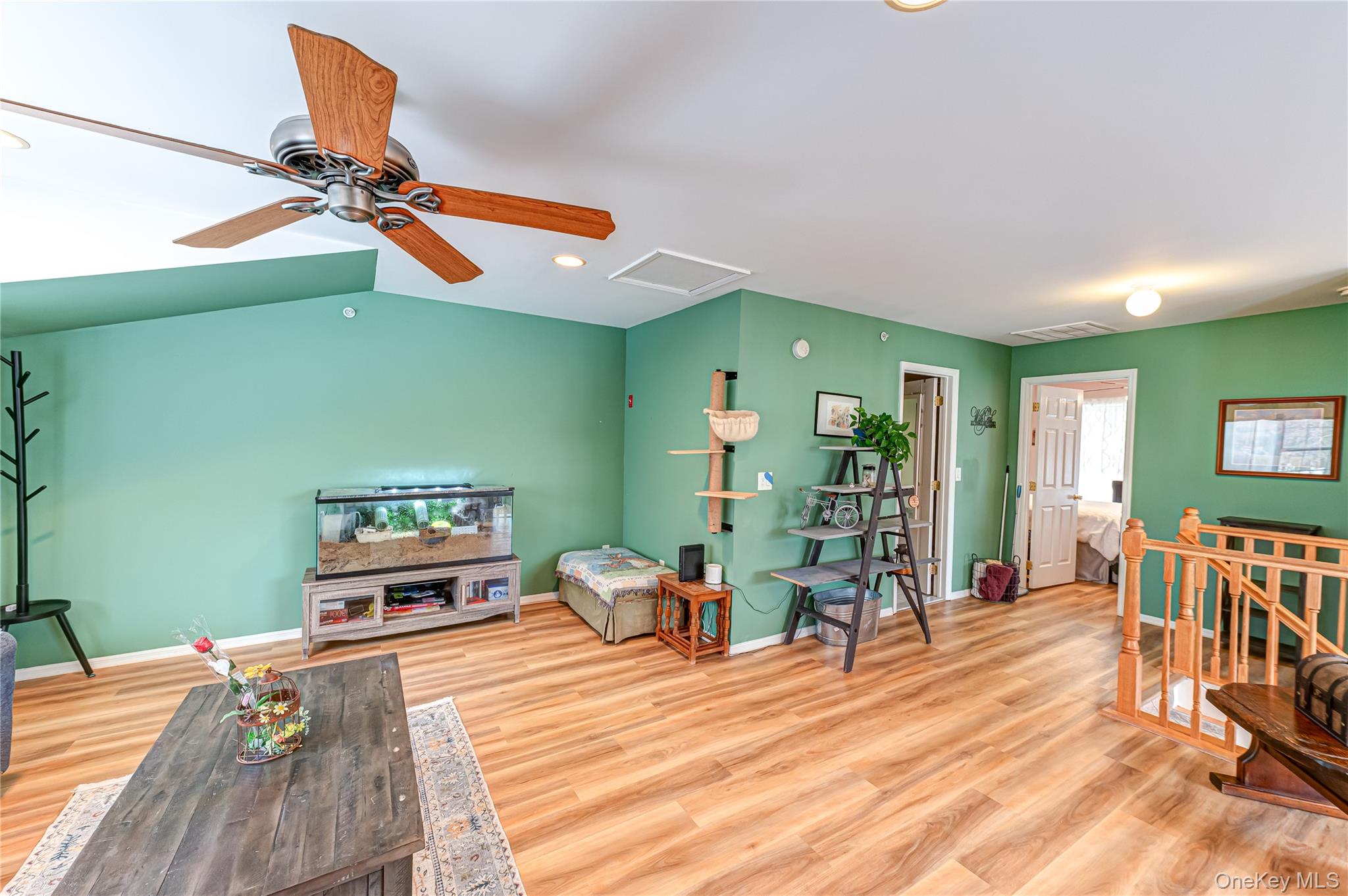 78 Cranberry Circle, Medford, NY 11763