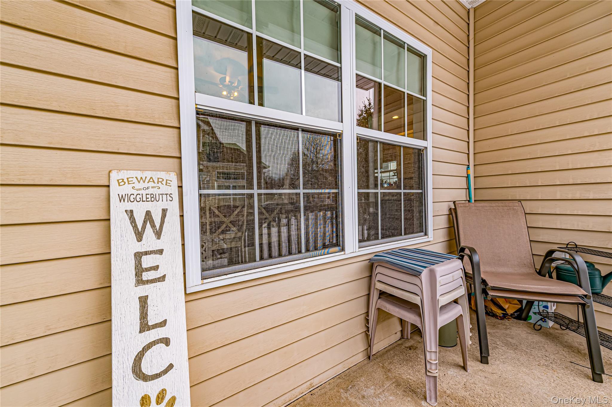 78 Cranberry Circle, Medford, NY 11763