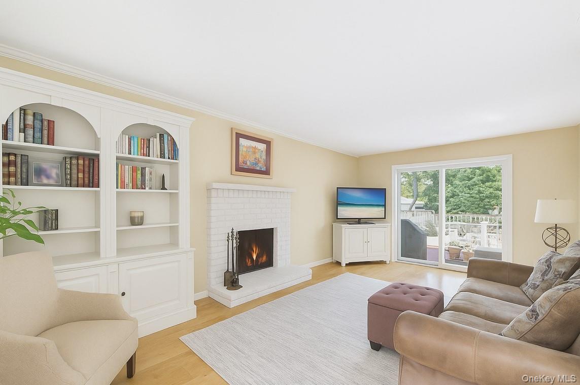 5 Gristmill Drive, Kings Park, NY 11754