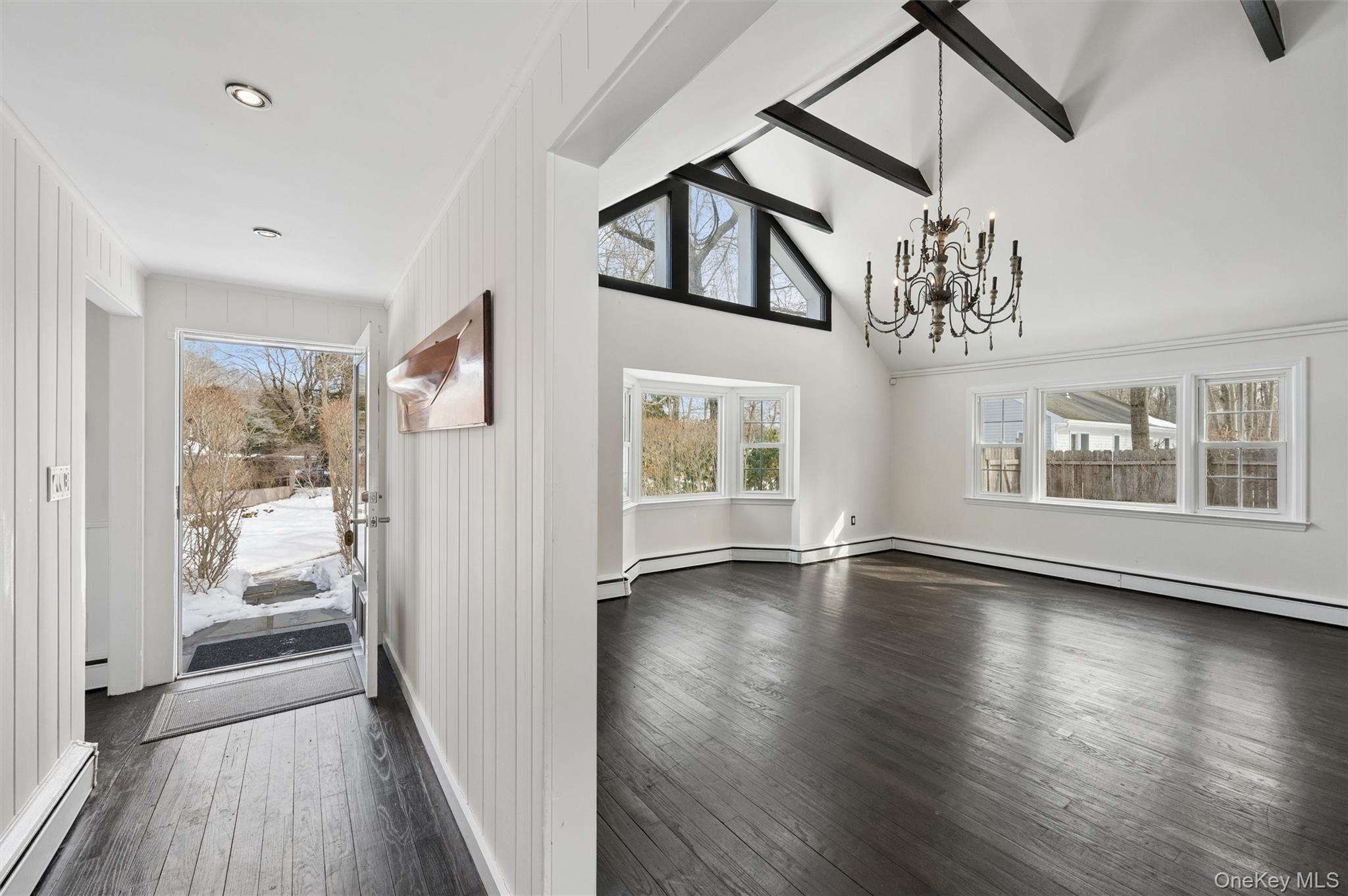 29 Squiretown Road # D, Hampton Bays, NY 11946