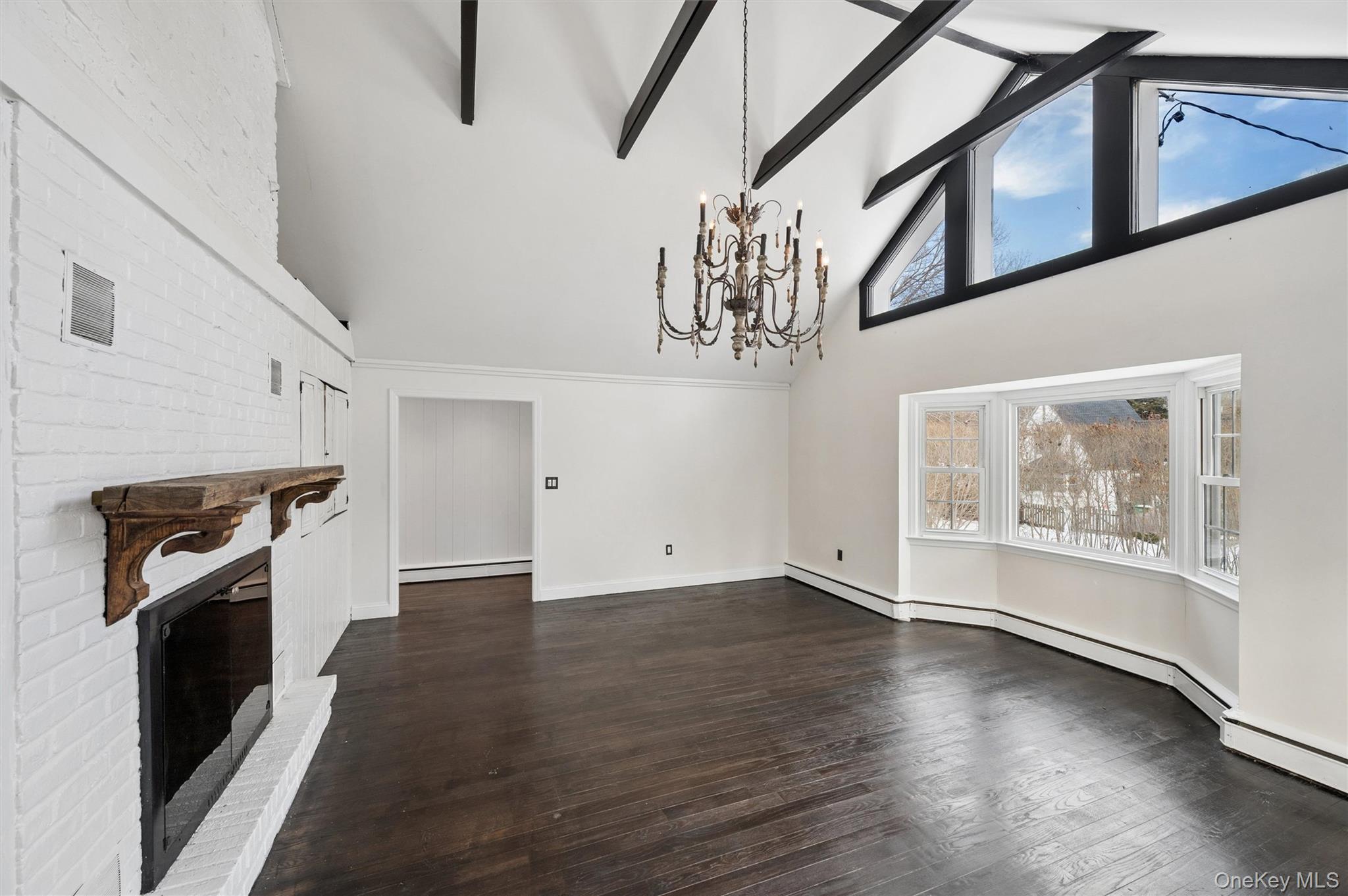 29 Squiretown Road # D, Hampton Bays, NY 11946