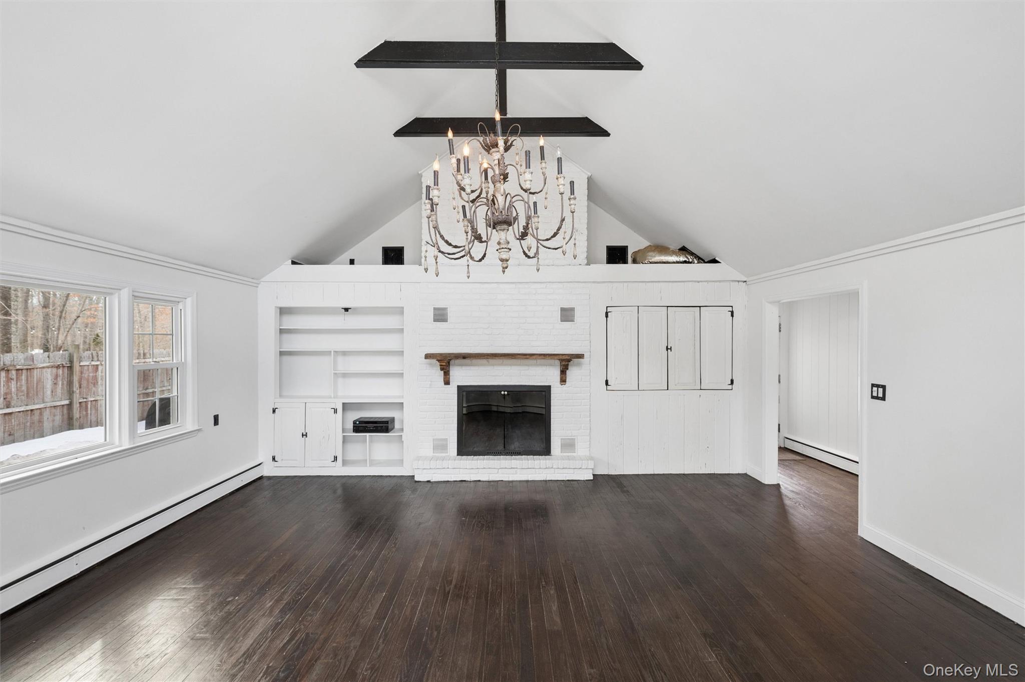 29 Squiretown Road # D, Hampton Bays, NY 11946