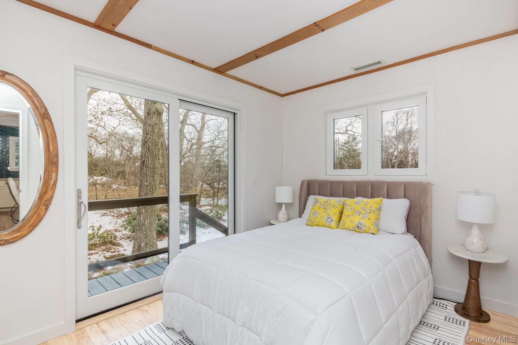 9 Helens Lane, Southampton, NY 11968