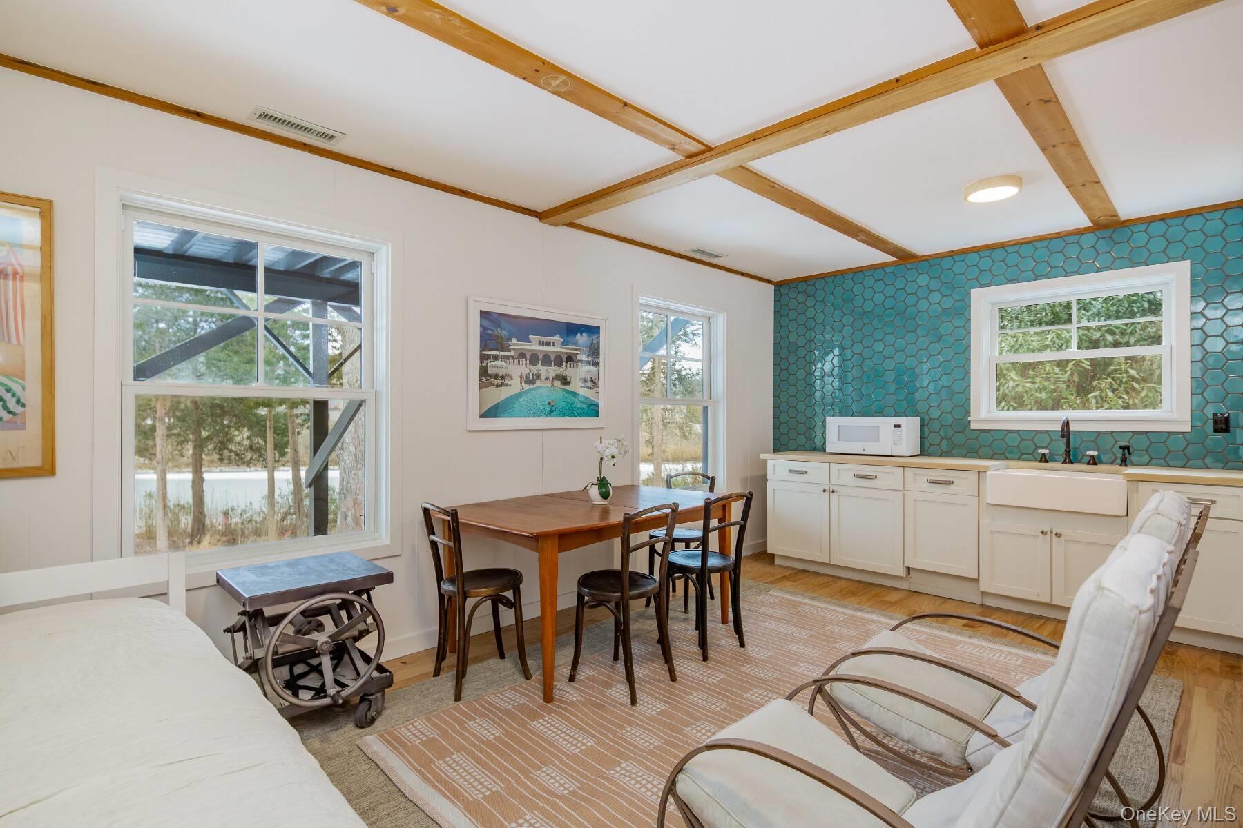 9 Helens Lane, Southampton, NY 11968