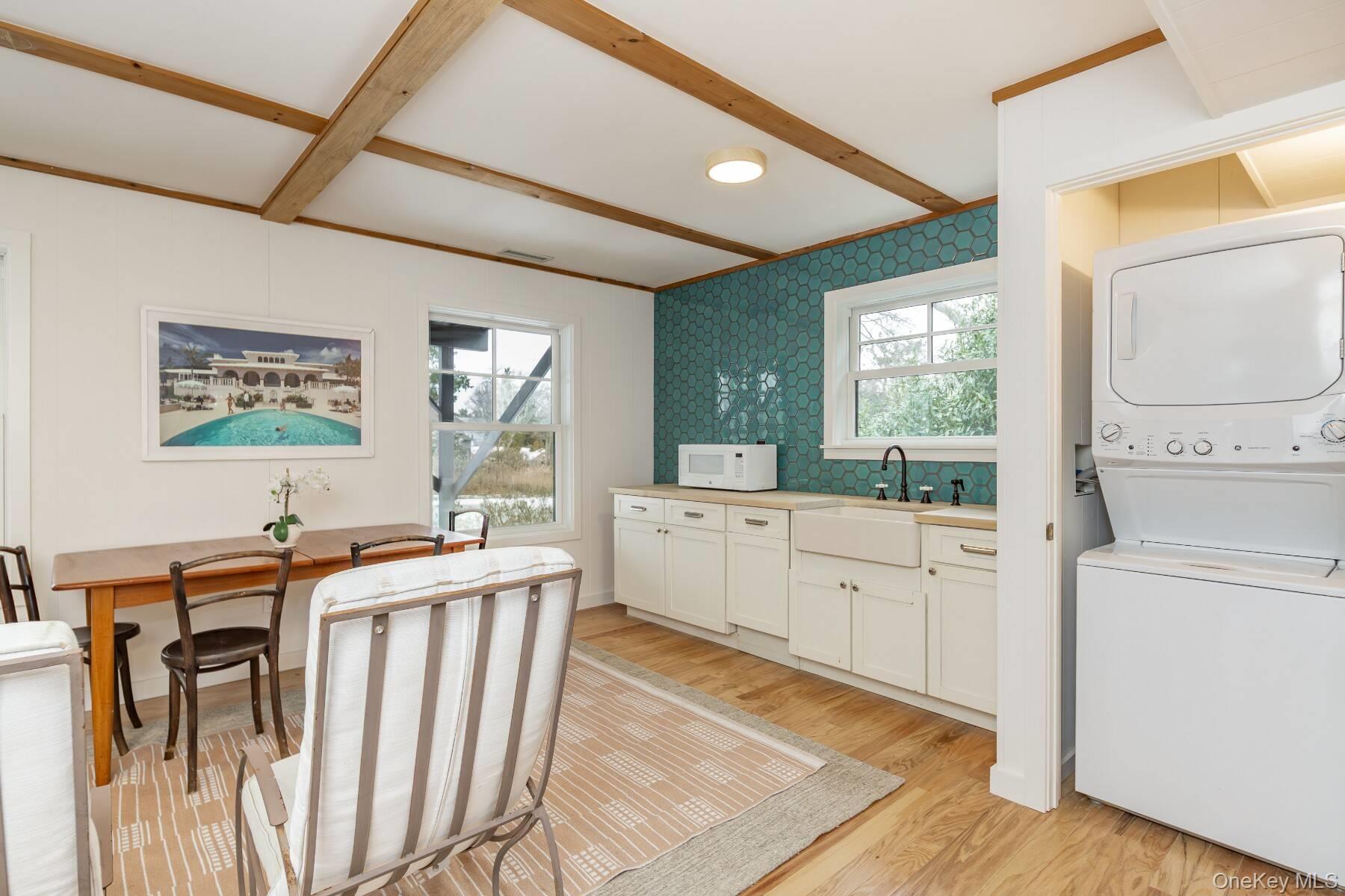 9 Helens Lane, Southampton, NY 11968