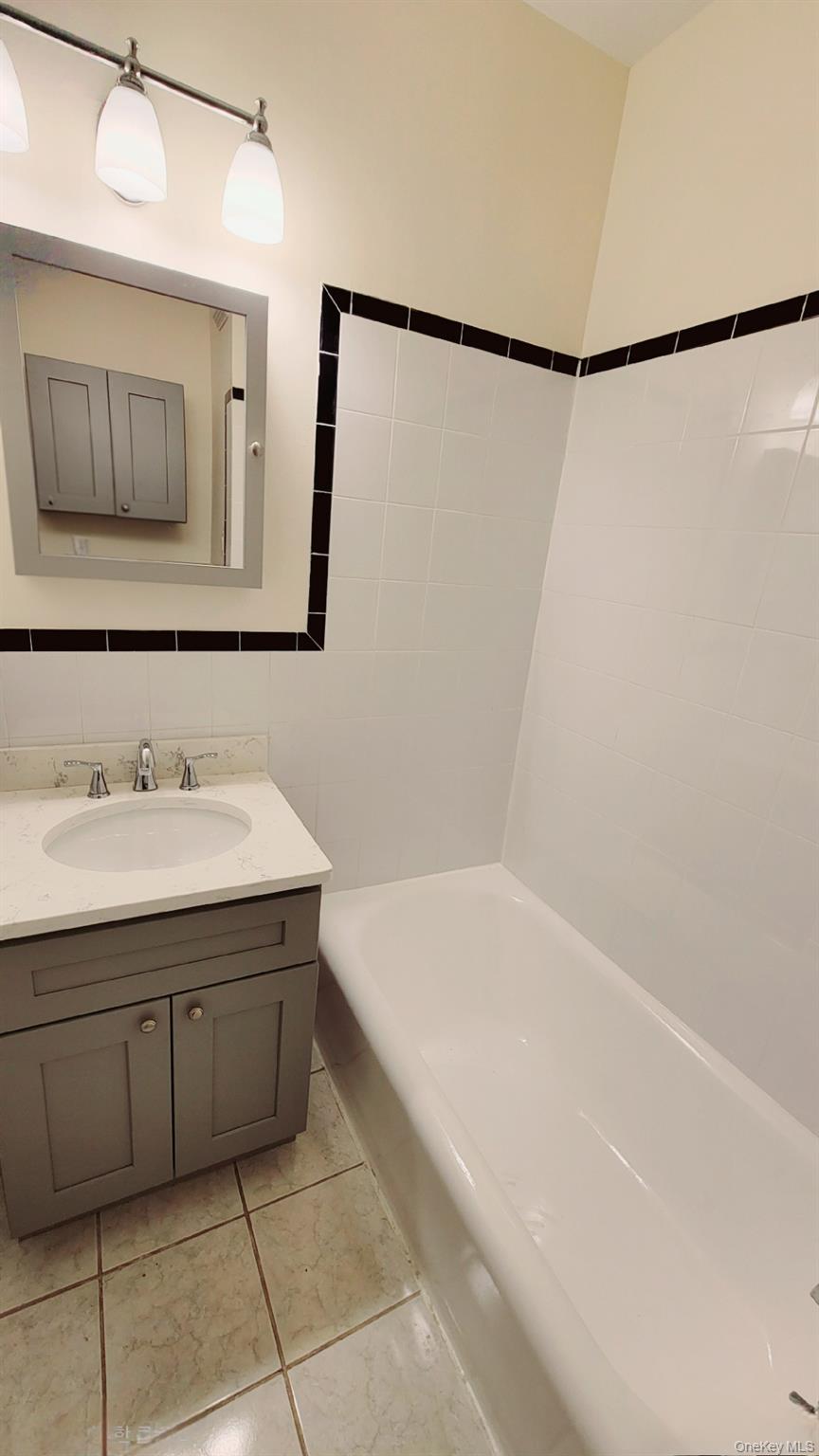 2901 Bell Boulevard, Bayside, NY 11360