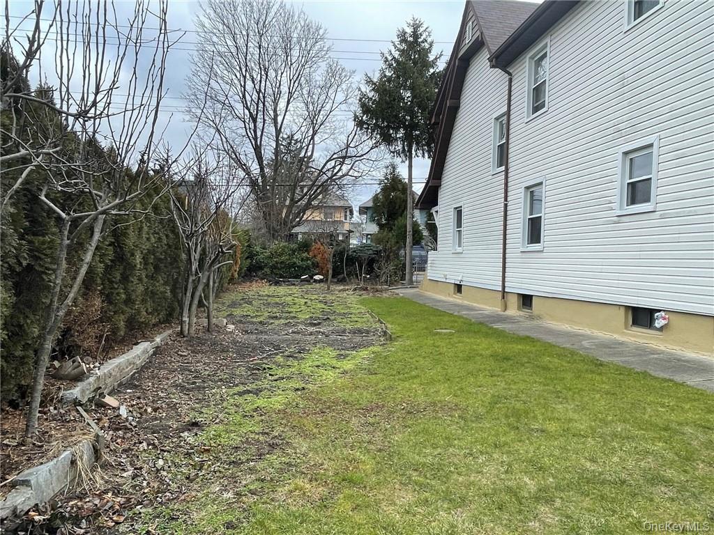 56 Stephenson Boulevard, New Rochelle, NY 10801