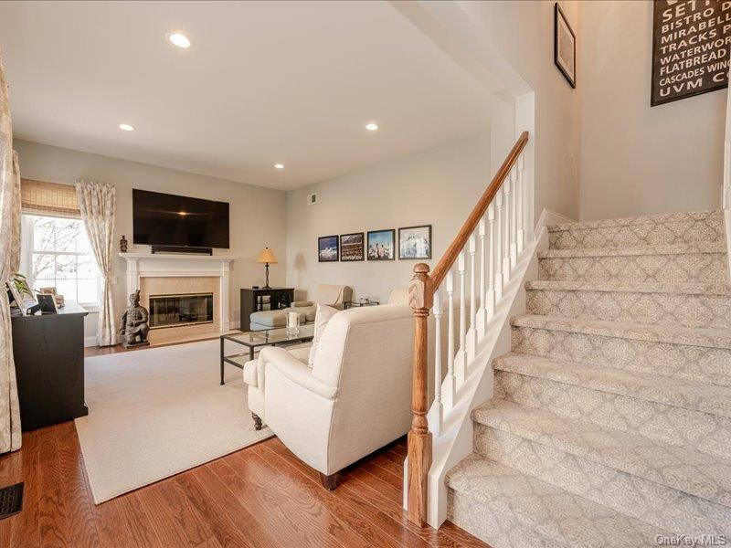 29 Snowdance Lane, Nesconset, NY 11767