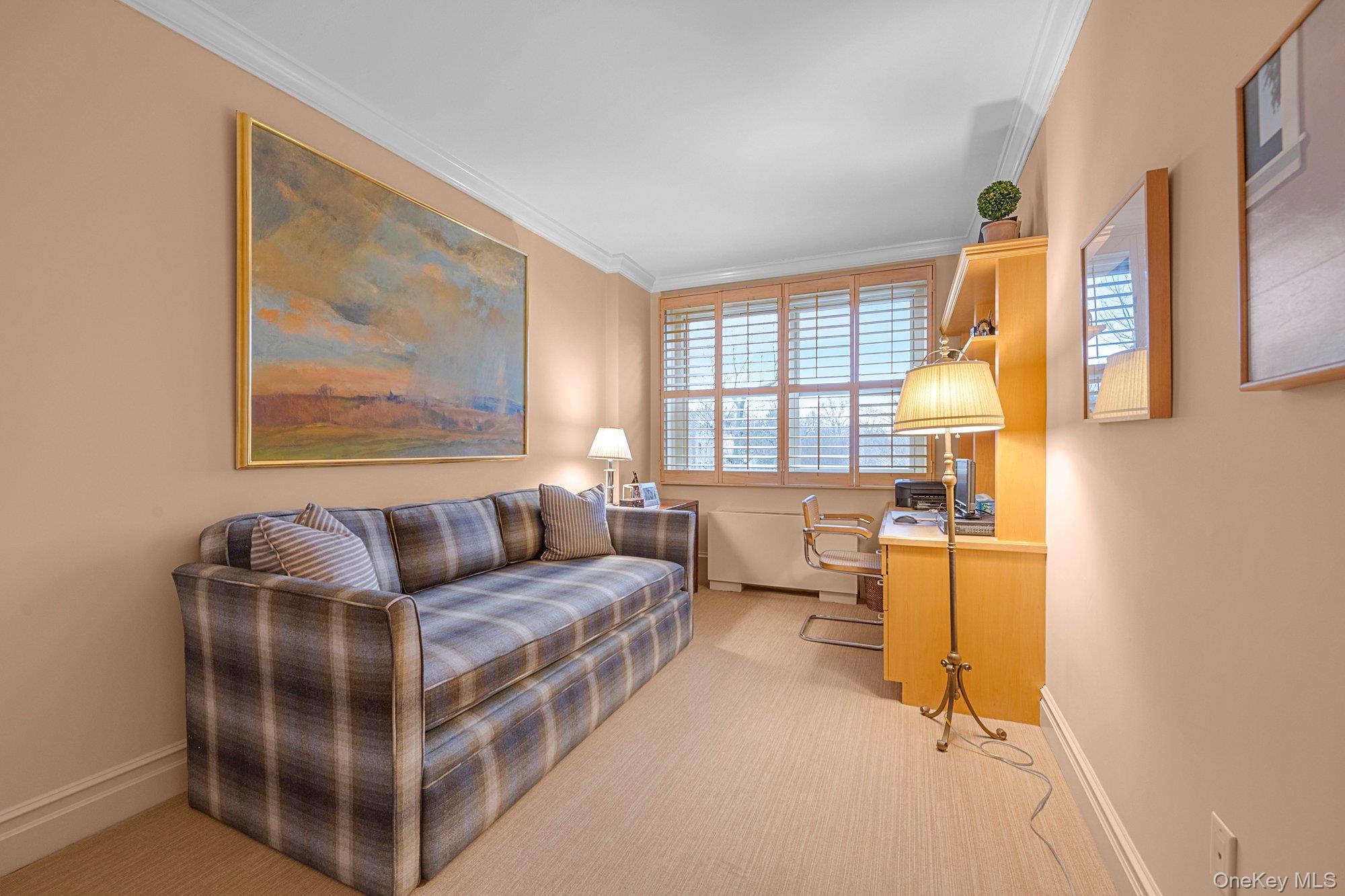 1 Kensington Gate # PH 11, Great Neck, NY 11021