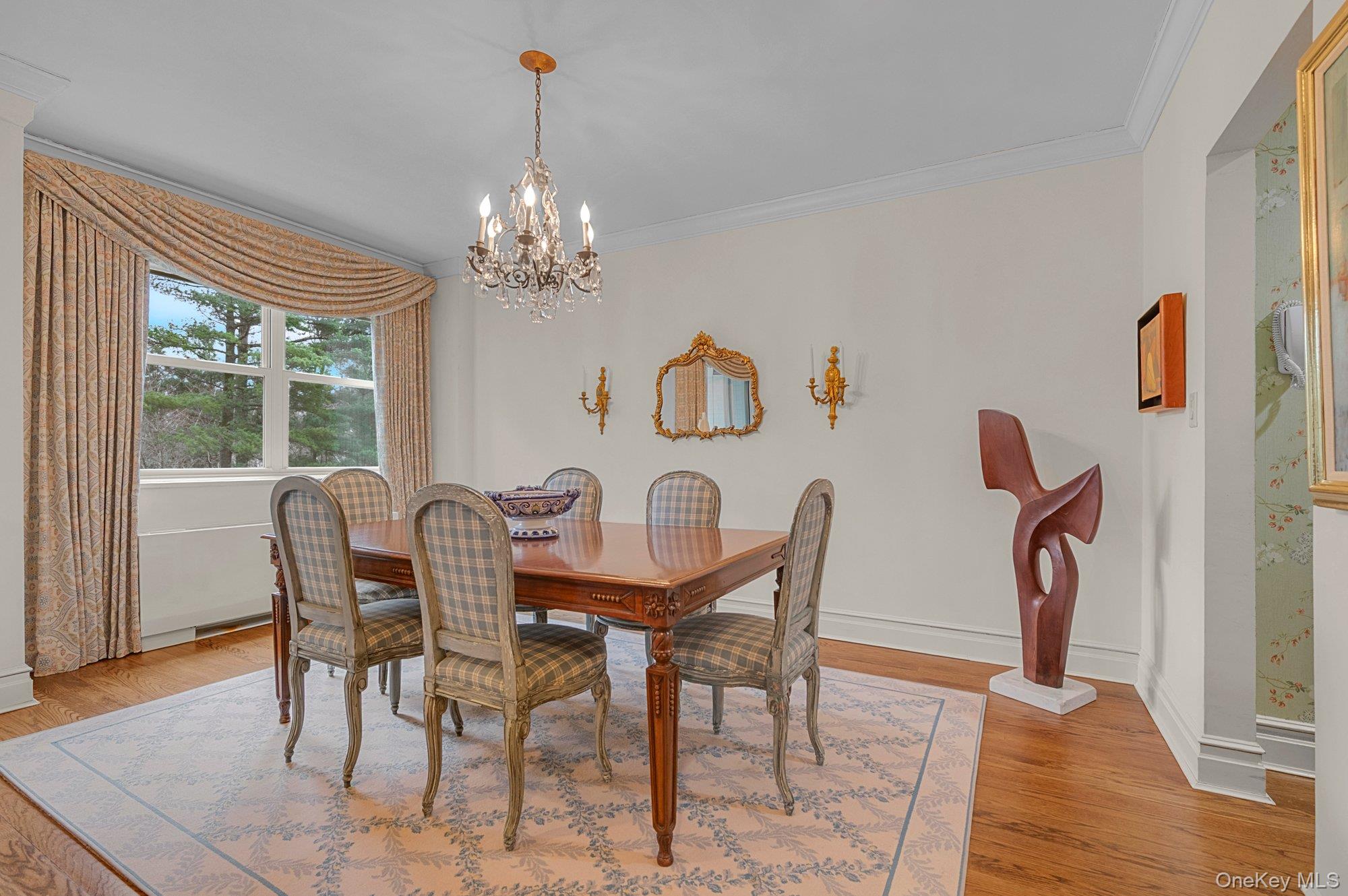 1 Kensington Gate # PH 11, Great Neck, NY 11021