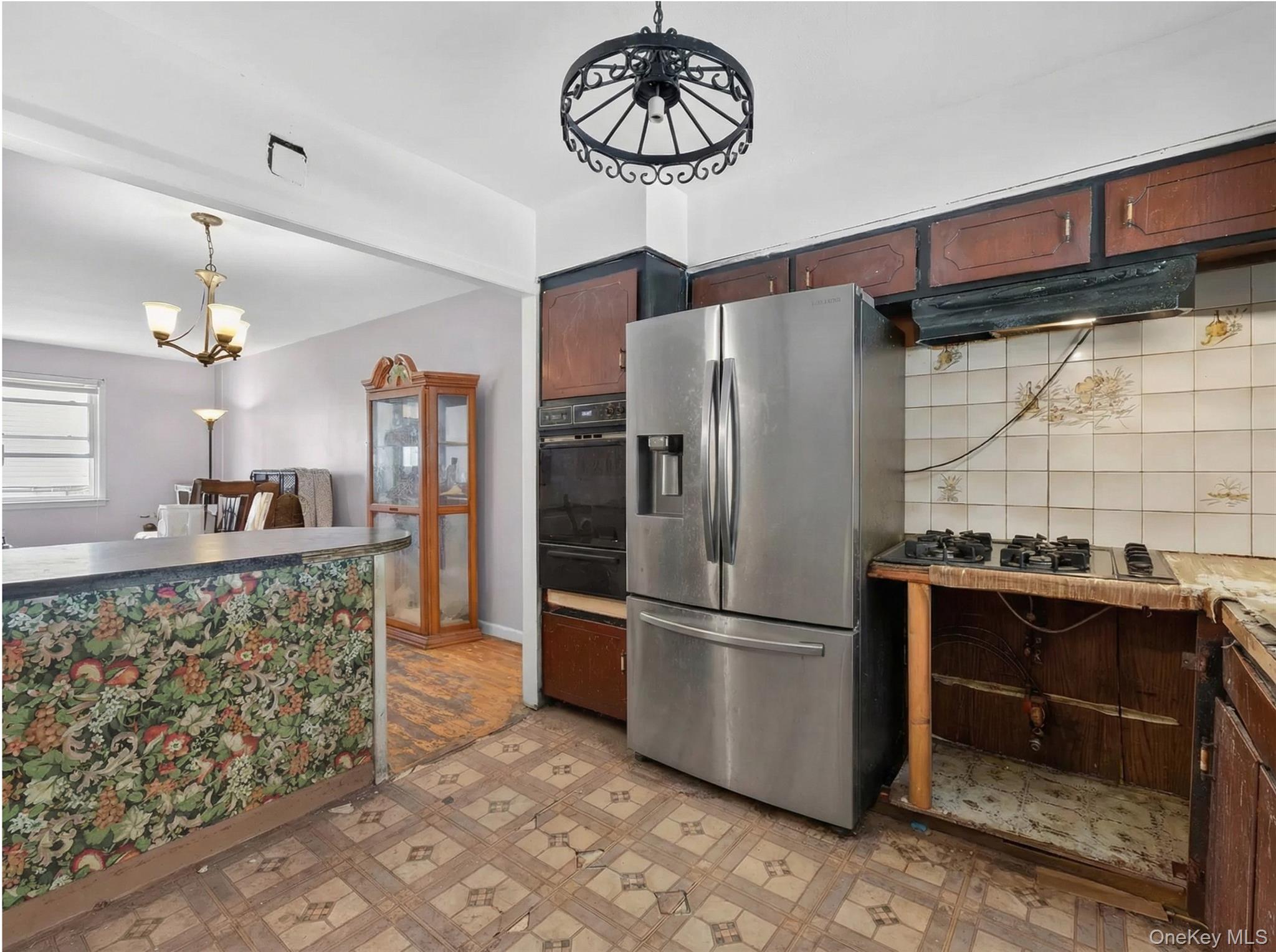 1043 Hendrix Street, Brooklyn, NY 11207