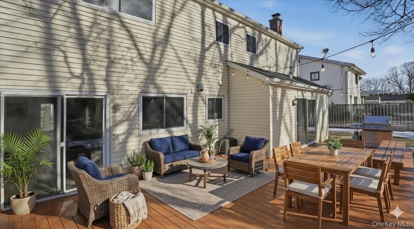 63 Patricia Lane, South Setauket, NY 11720