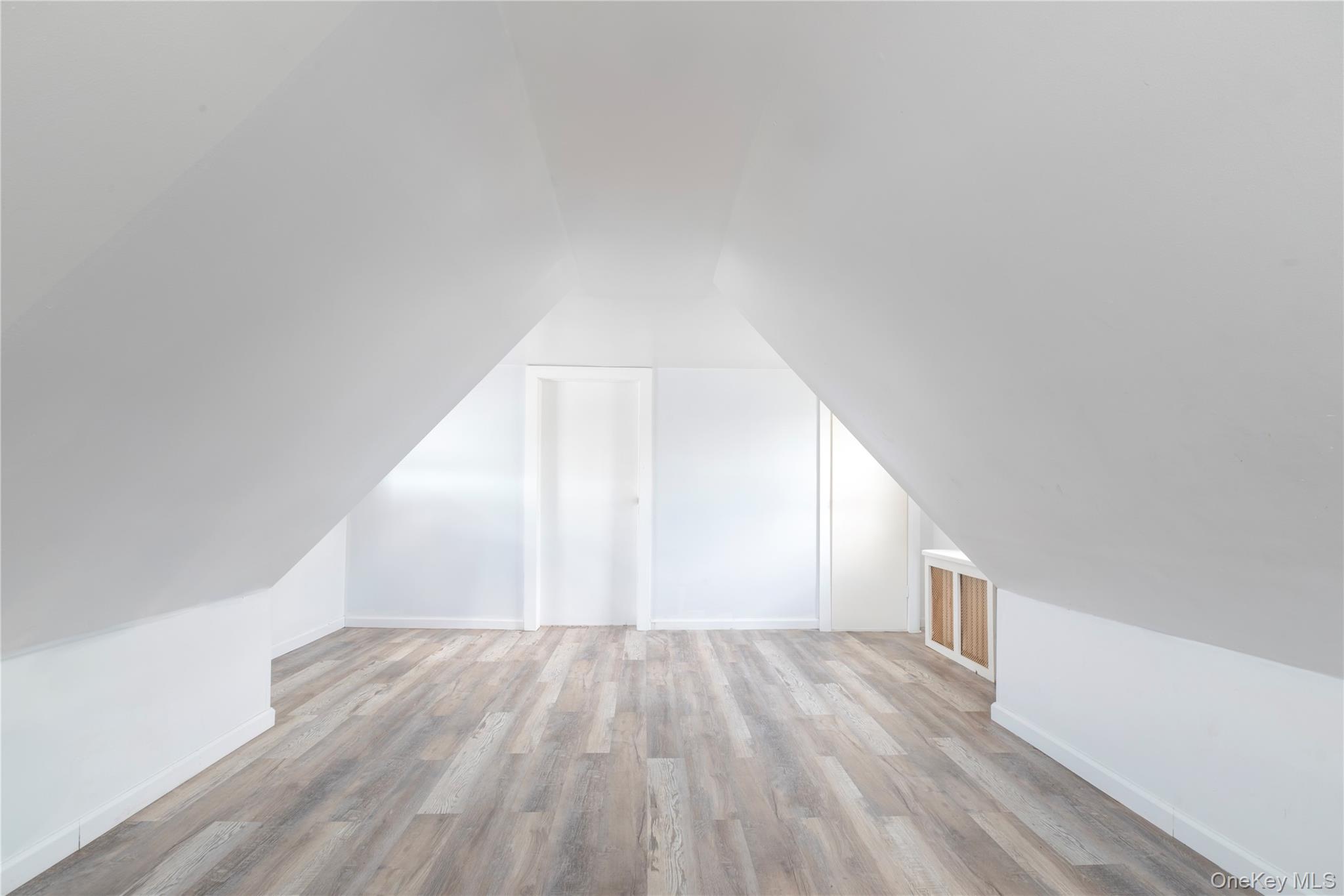 14-11 Cross Bay Boulevard, Broad Channel, NY 11693